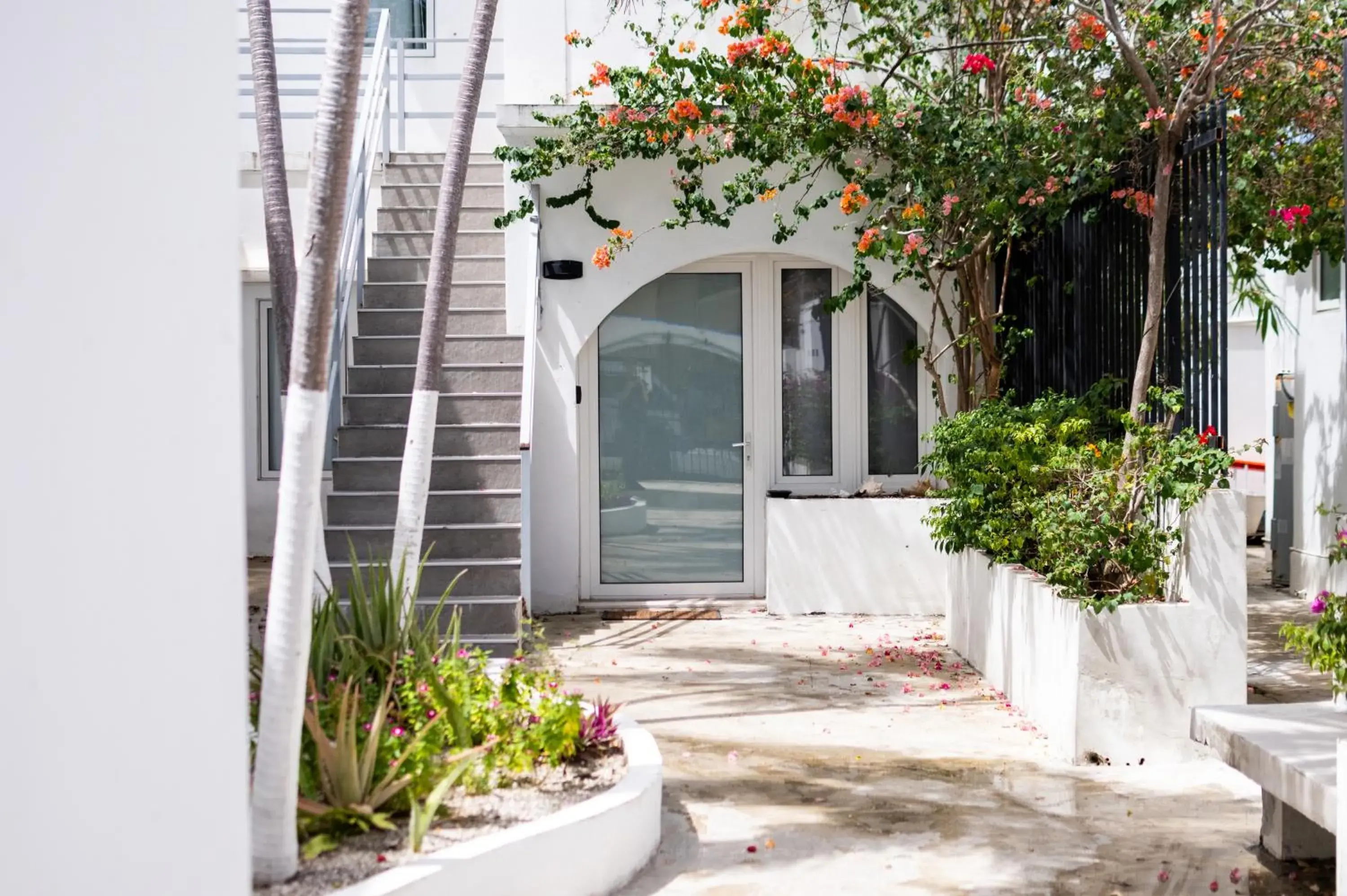 Property building in La Mona Loiza Apartment Complex by Stay with Bear Property building in La Mona Loiza Apartment Complex by Stay with Bear