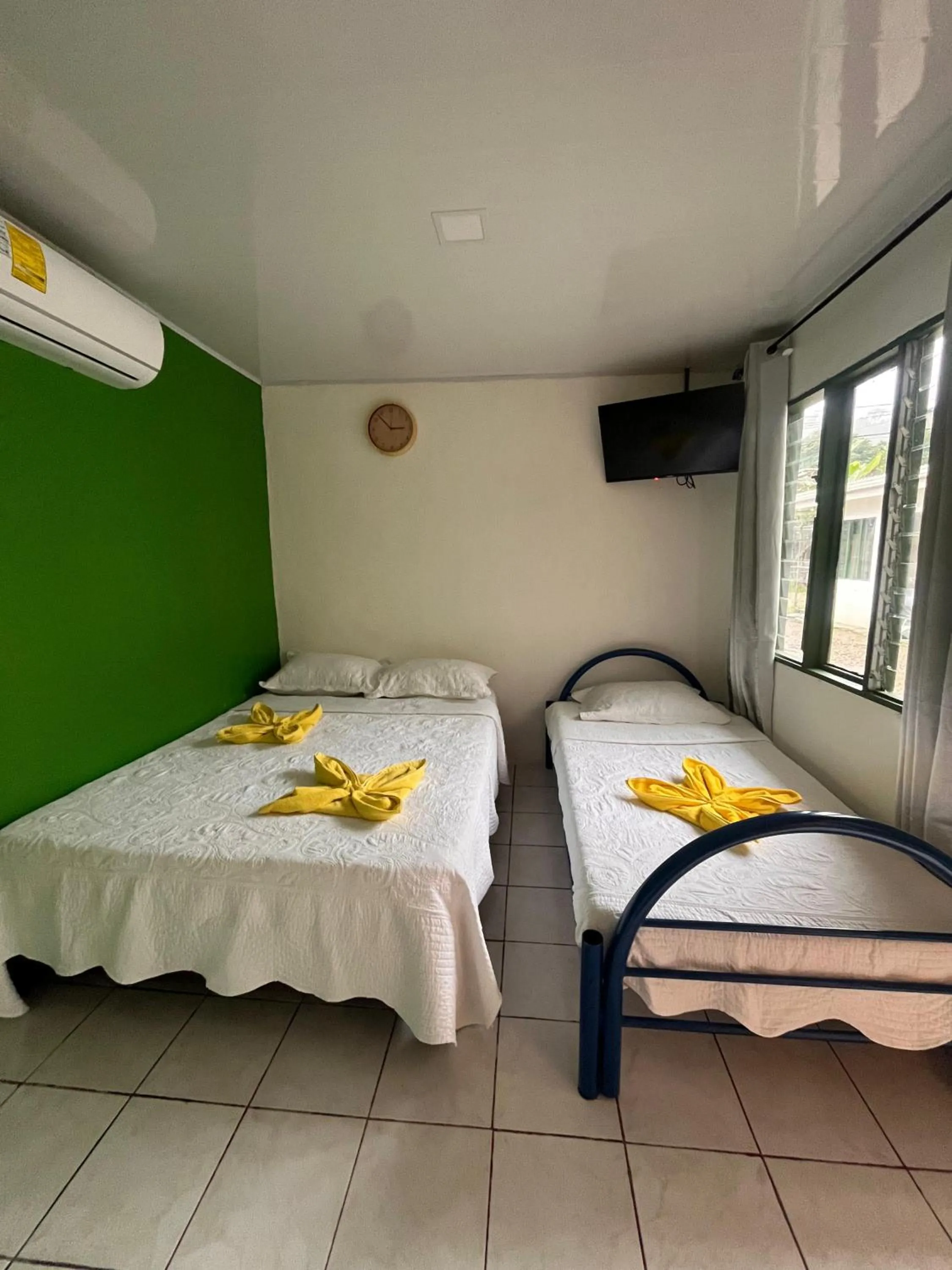 Bed in Cabinas Golfito