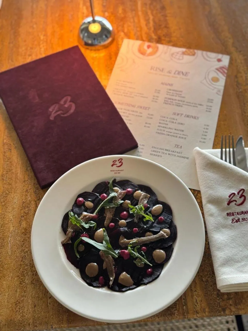 Restaurant/places to eat in Castor & Pollux Hotel