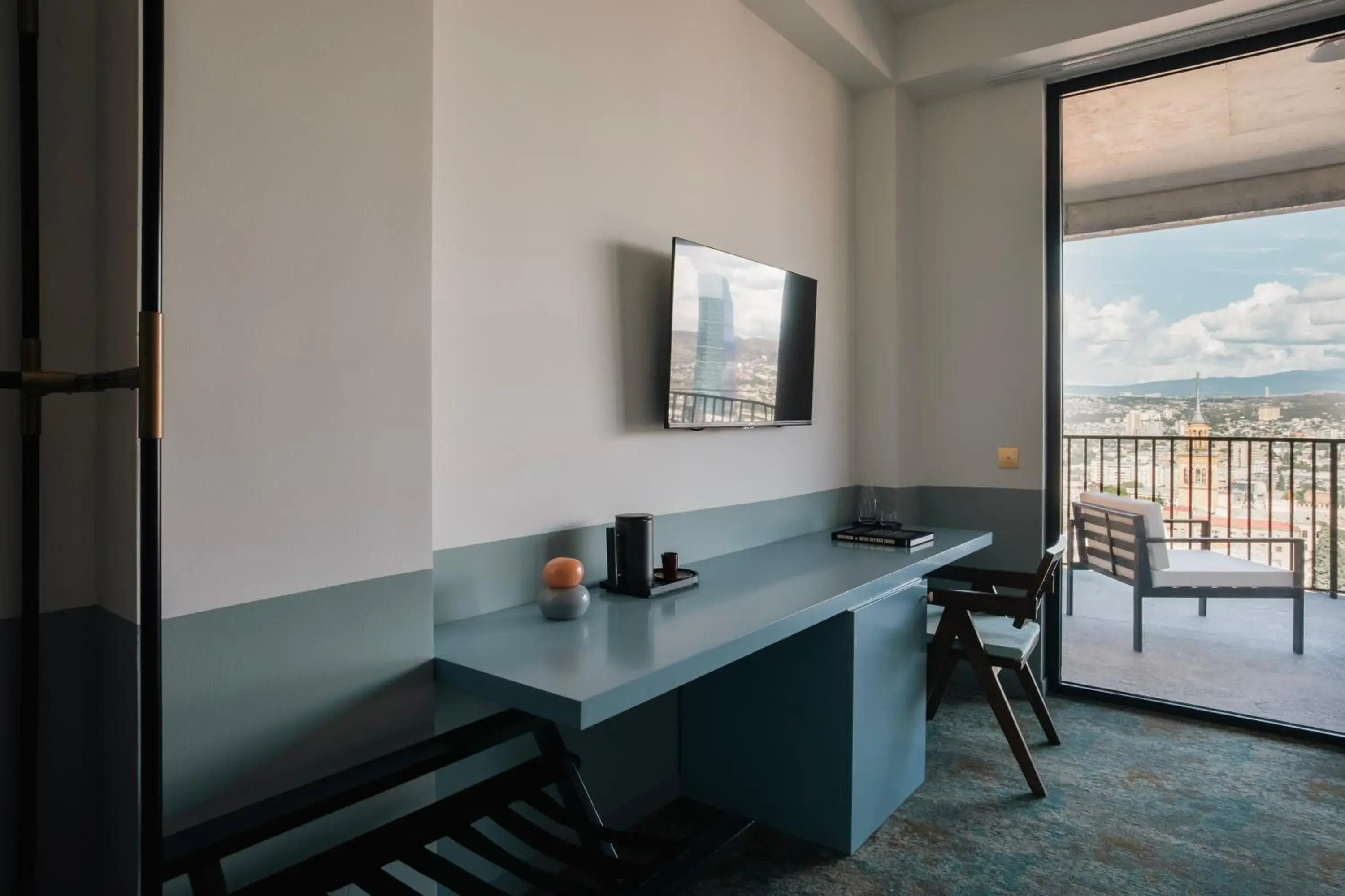 Deluxe Twin Room with City View in Castor & Pollux Hotel Deluxe Twin Room with City View in Castor & Pollux Hotel