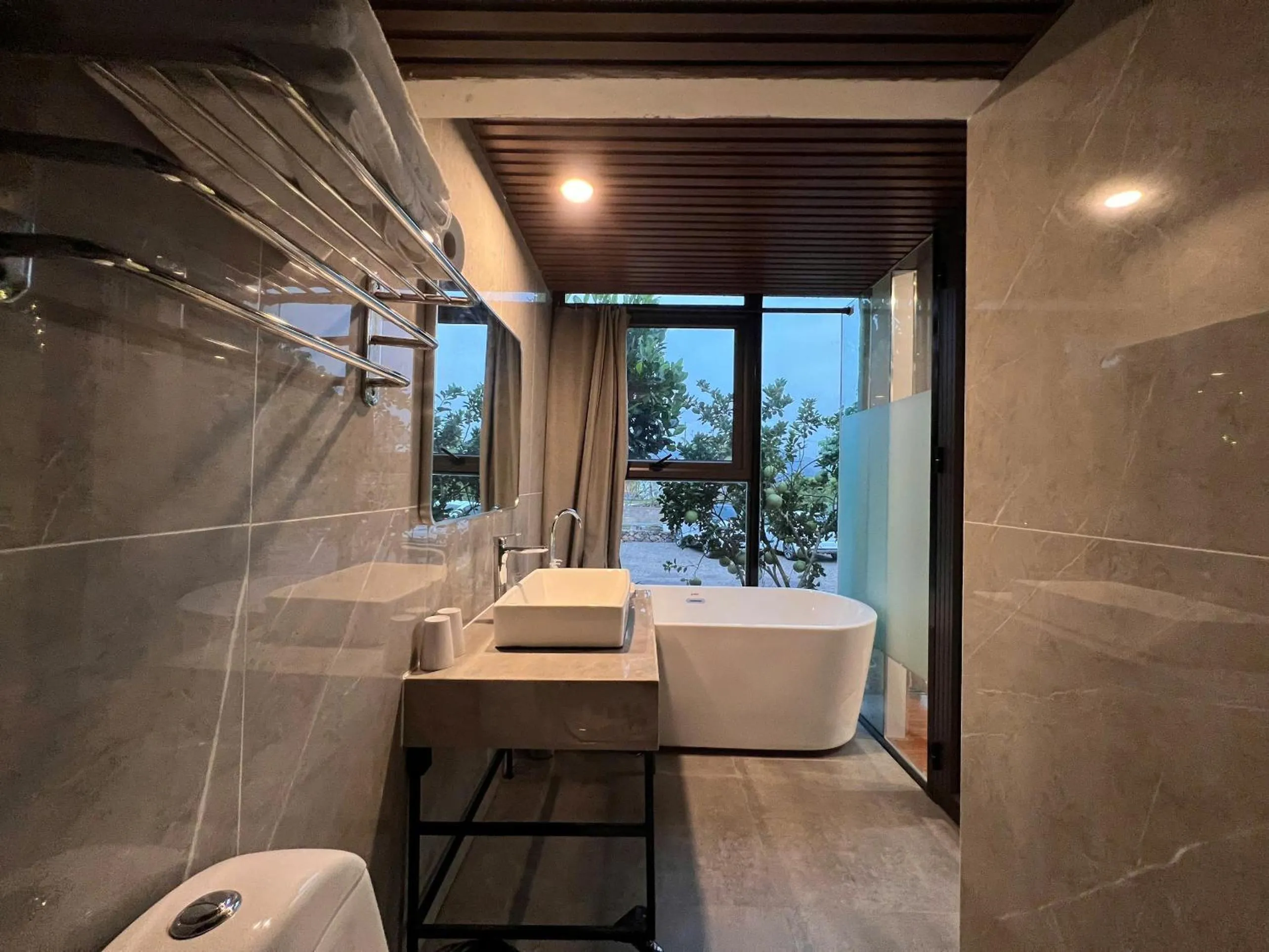 Happy House Moc Chau