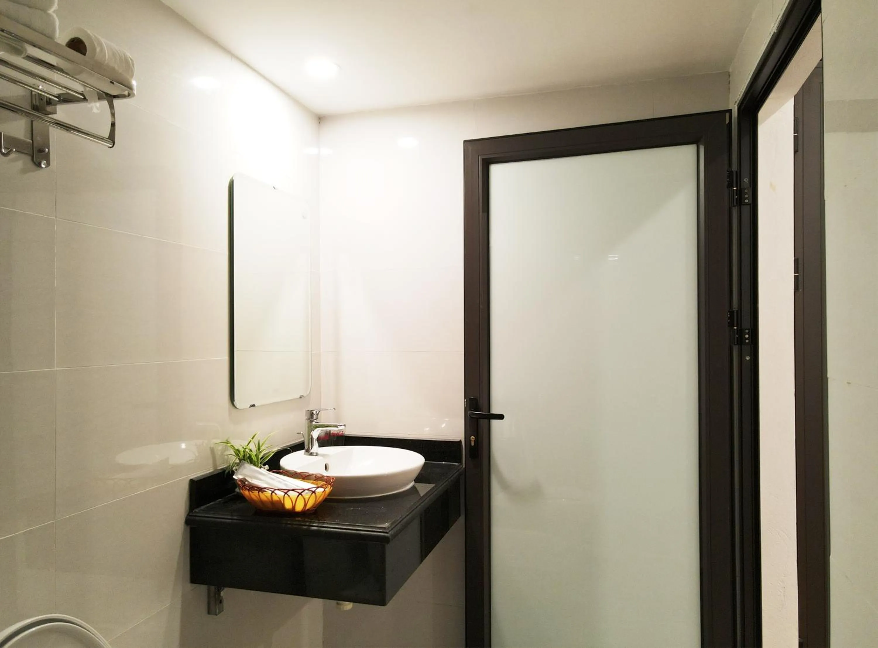 Bathroom in Happy House Moc Chau