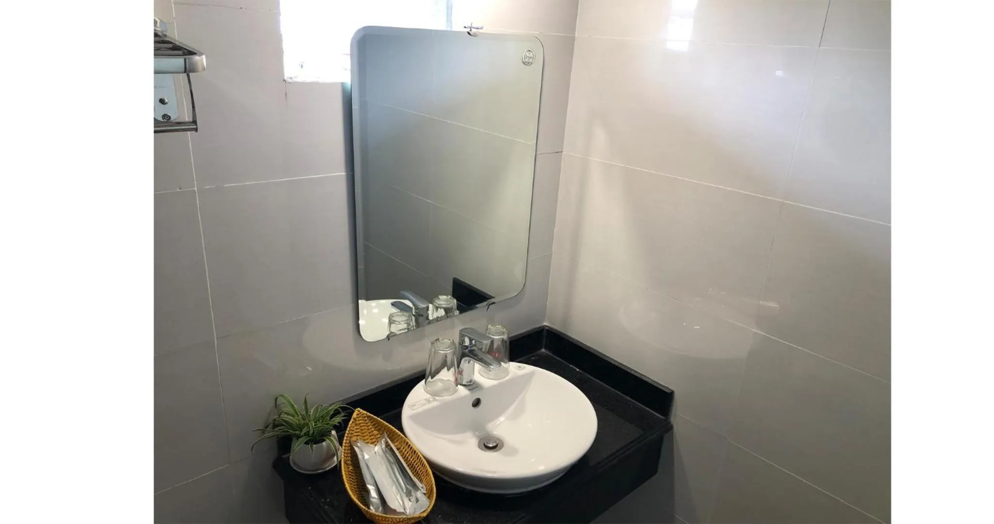 Shower in Happy House Moc Chau