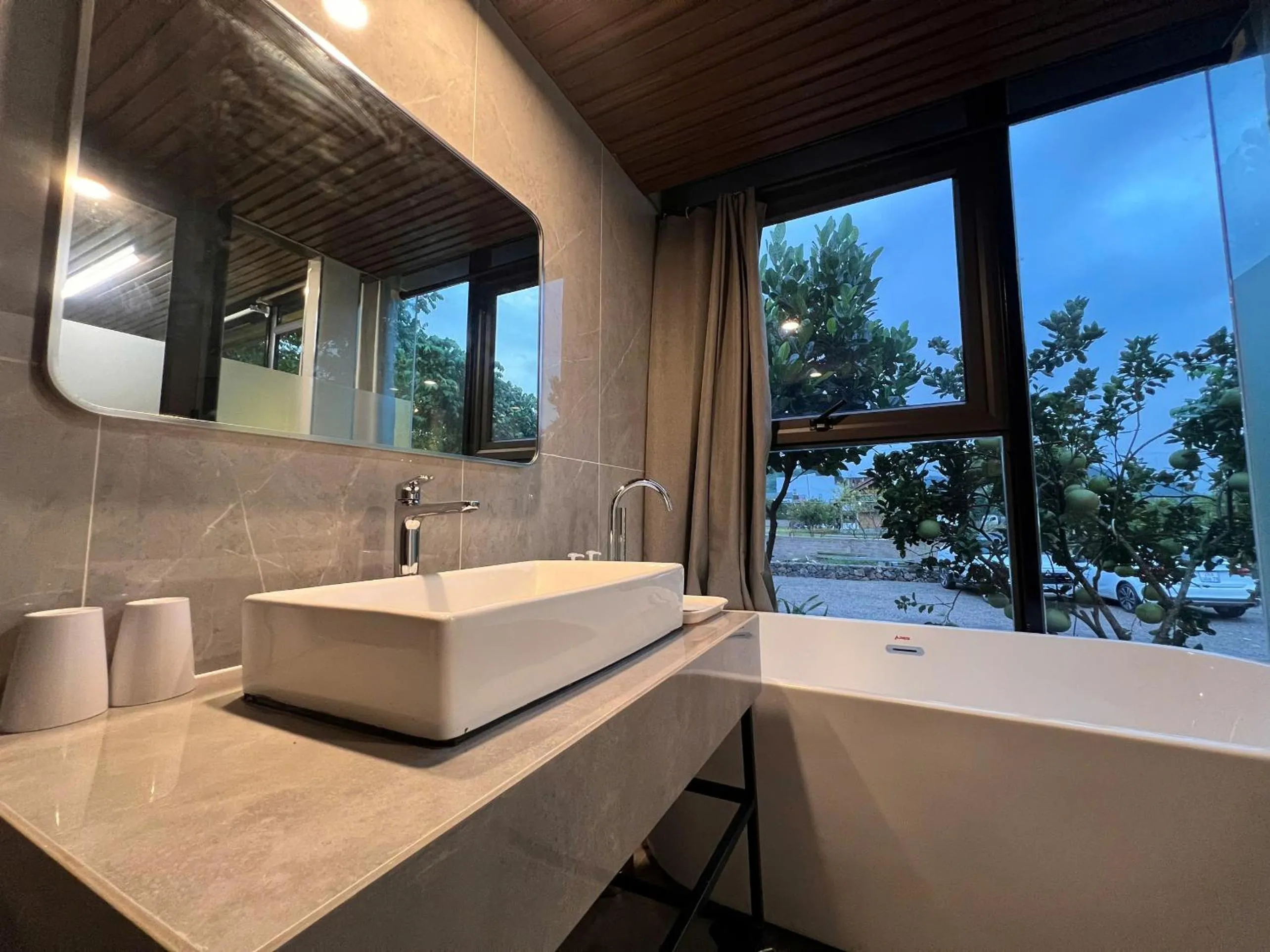 Happy House Moc Chau