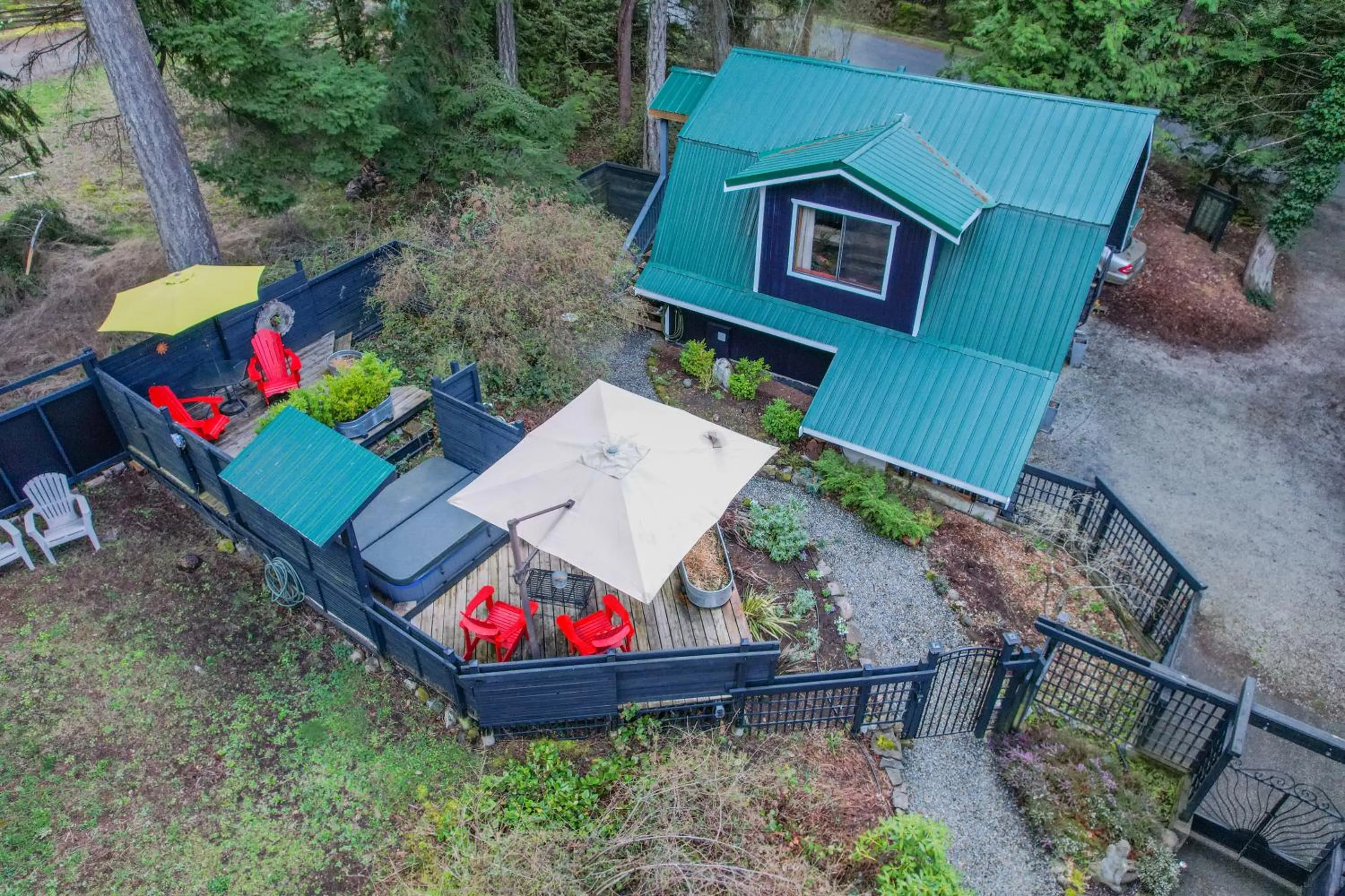 Salt Spring Carriage House B&B