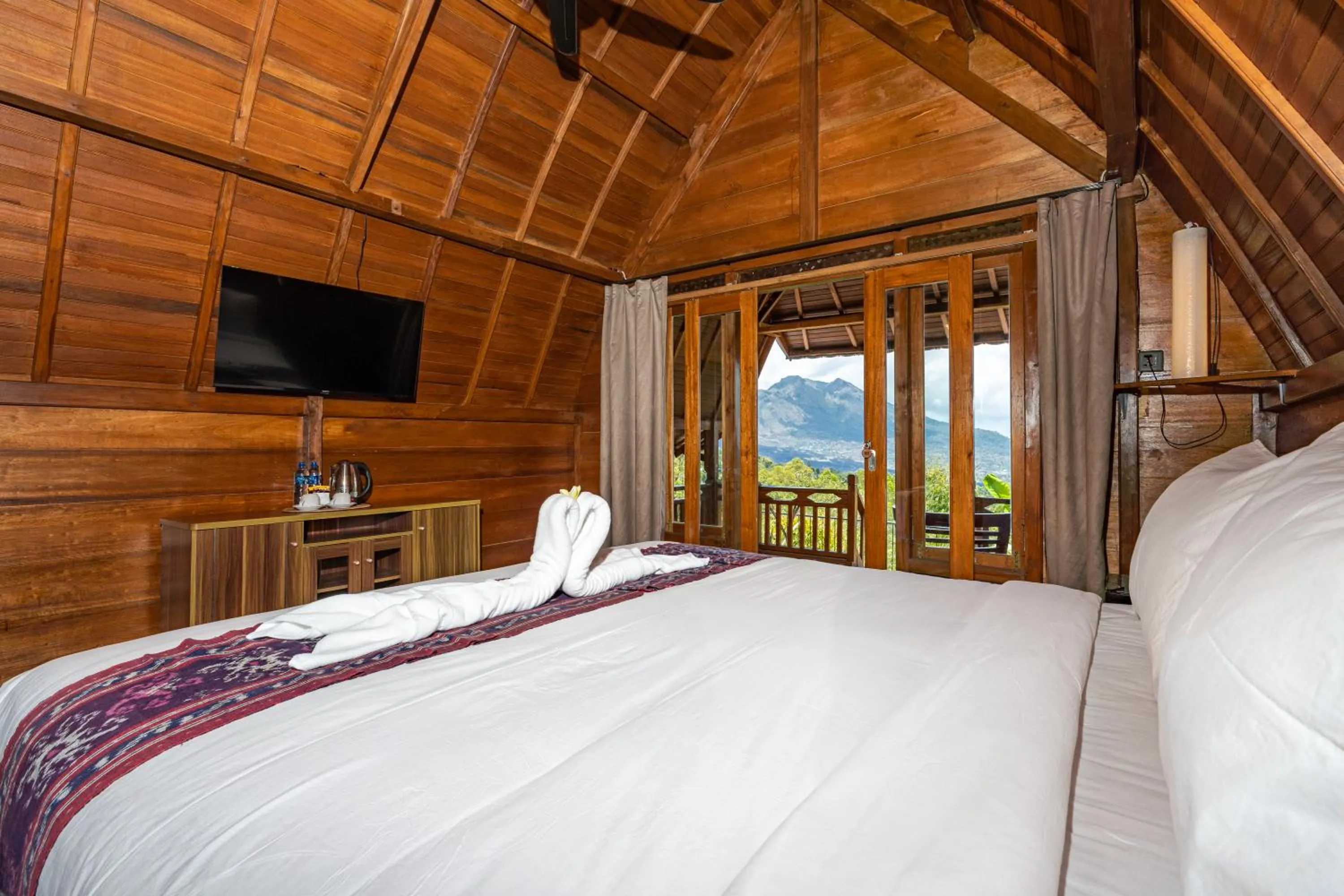 Bedroom, Bed in Tiing Bali Guest House Kintamani