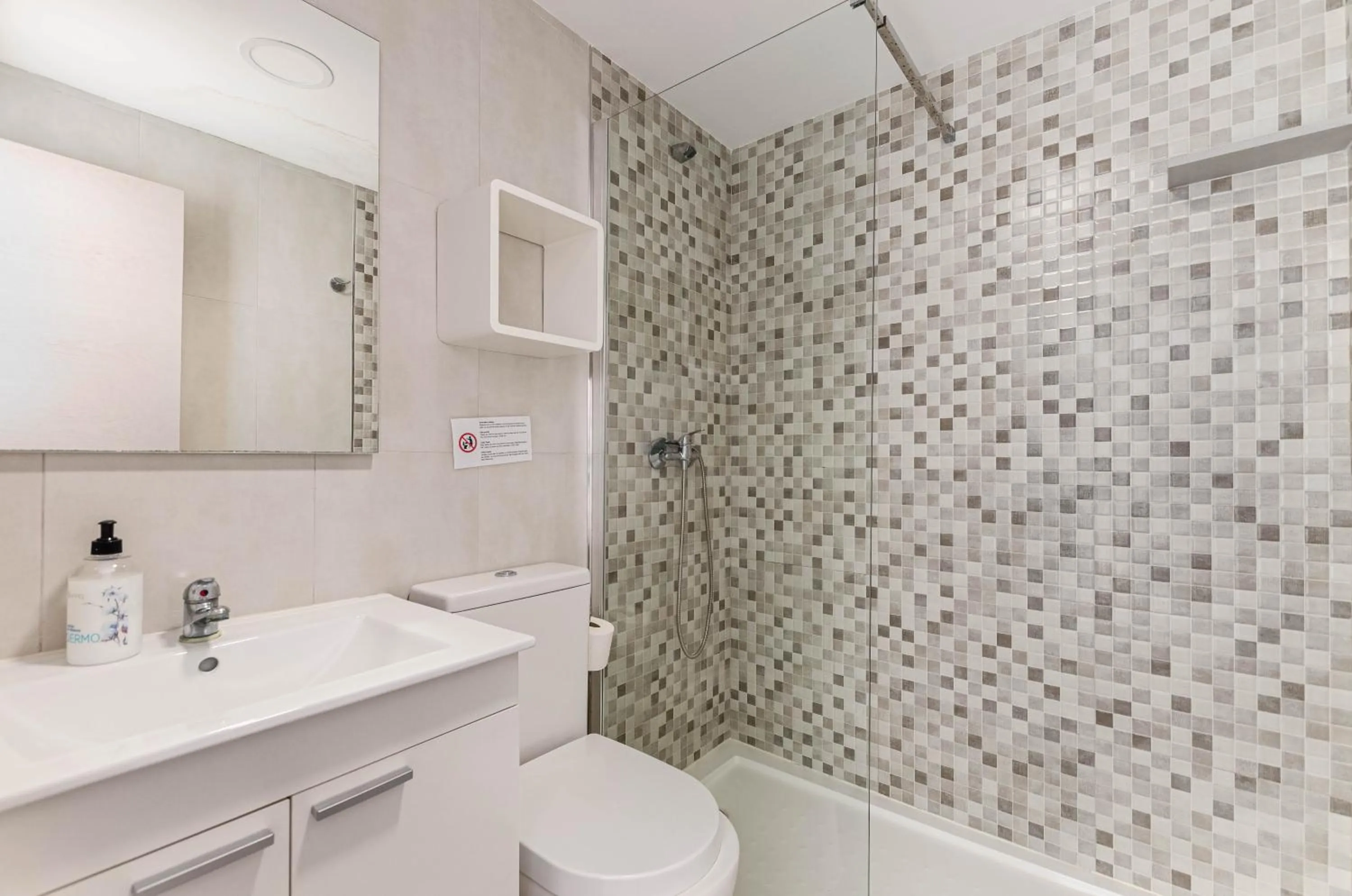 Shower in Acapulco Apartments