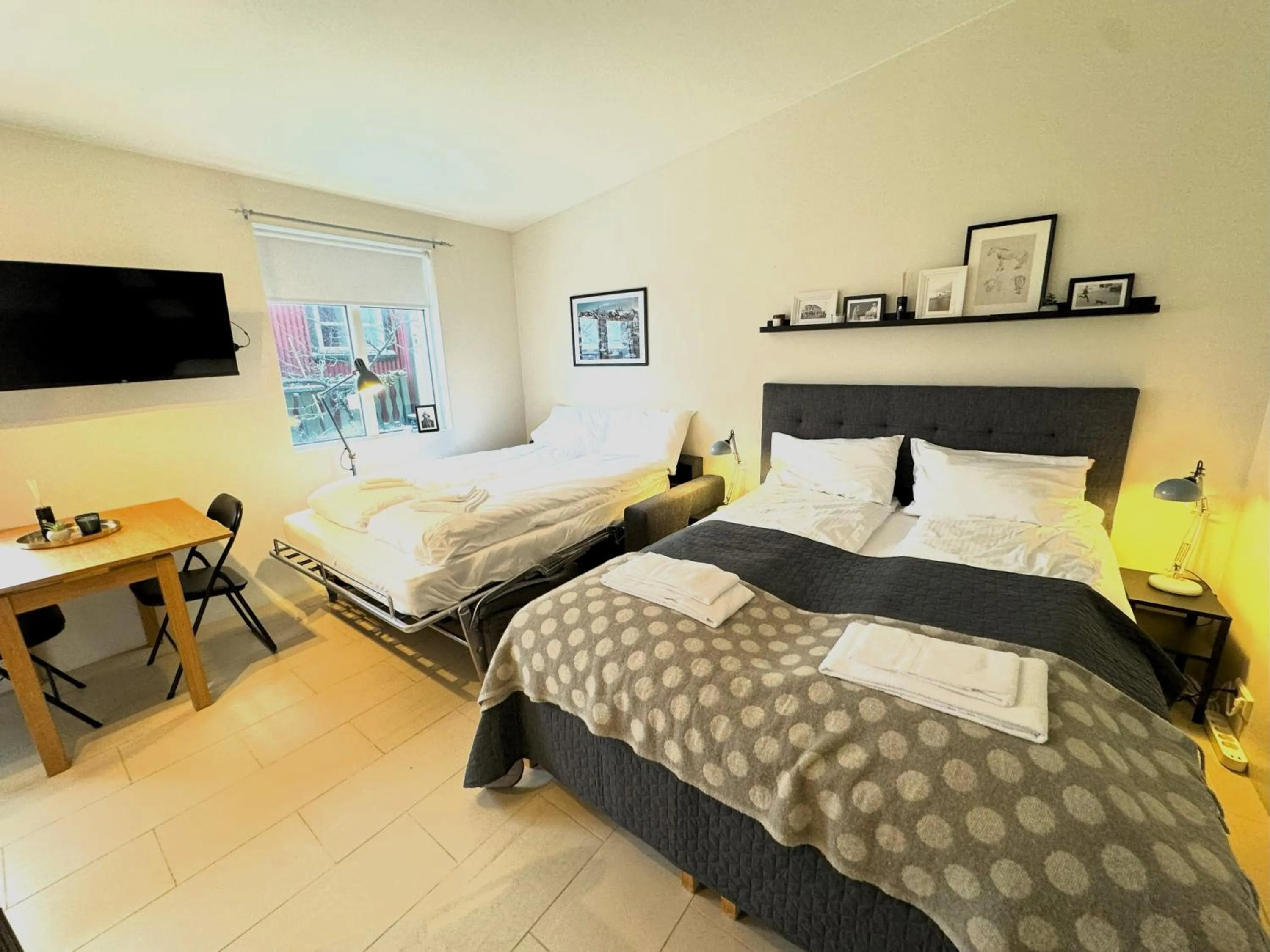 Bedroom, Bed in Day Dream Mjostraeti 10a