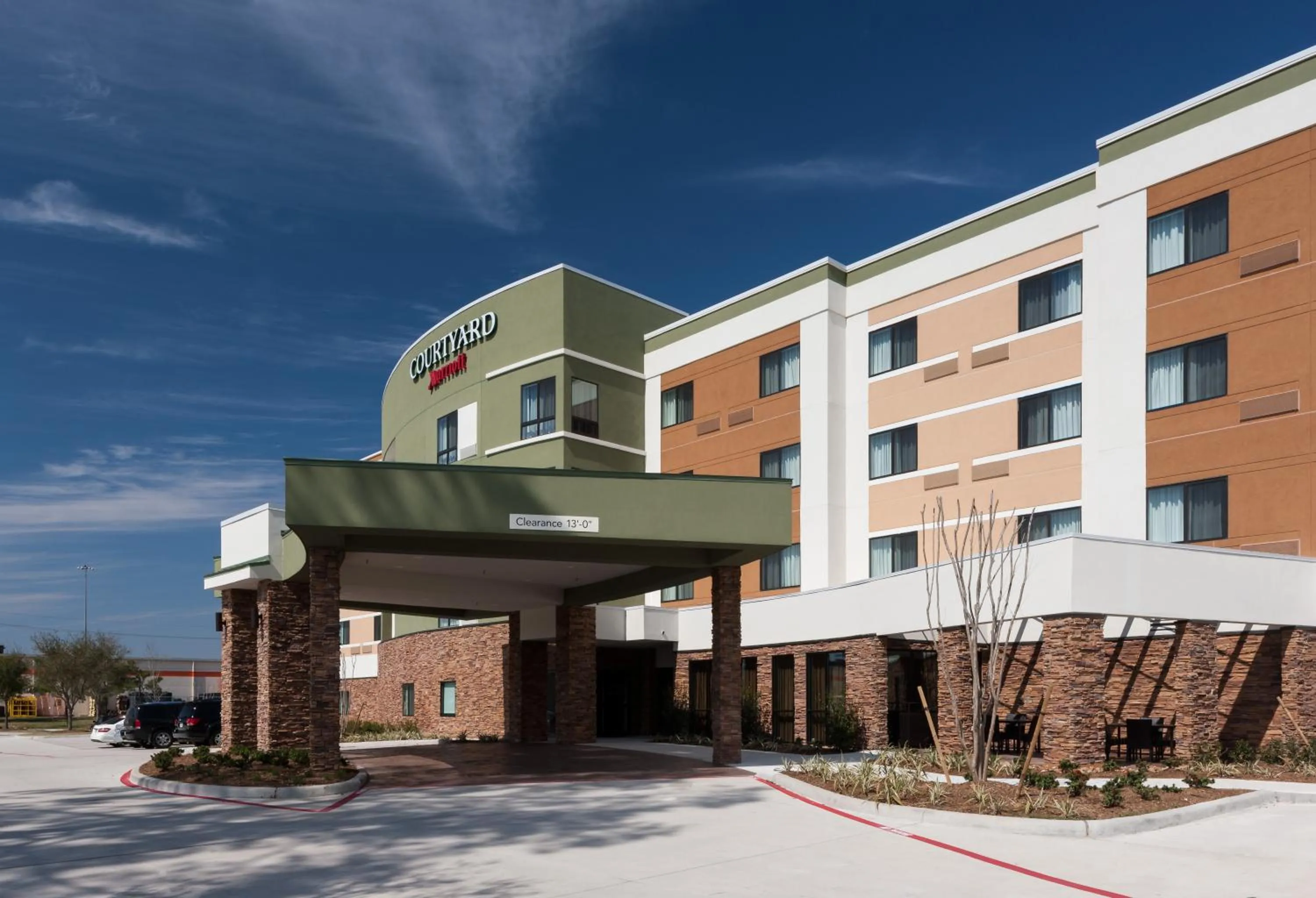 Property building in Courtyard by Marriott Houston North/Shenandoah