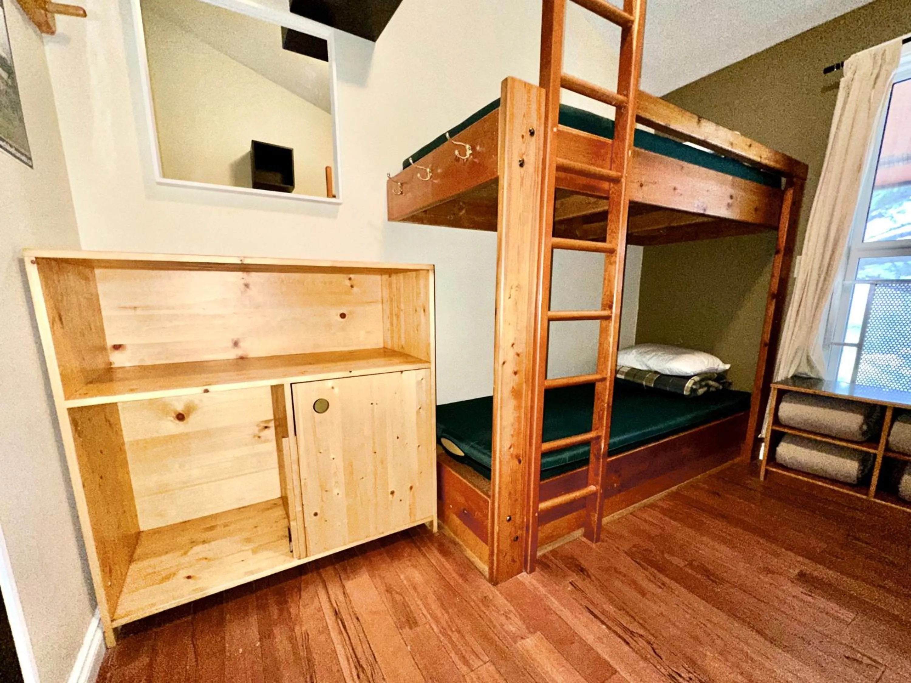 bunk bed, Bed in Canmore Alpine Hostel - Alpine Club of Canada