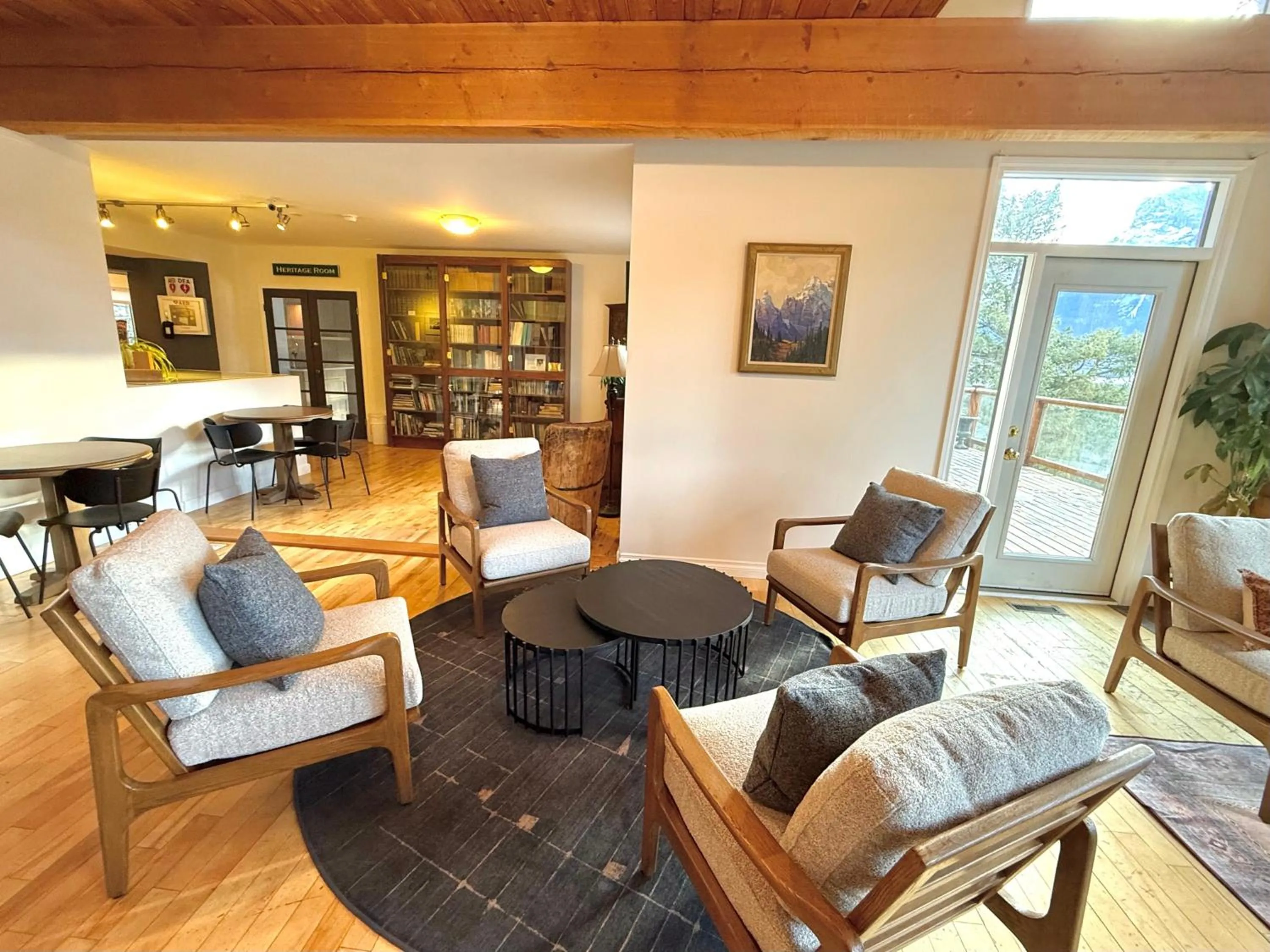 Communal lounge/ TV room in Canmore Alpine Hostel - Alpine Club of Canada