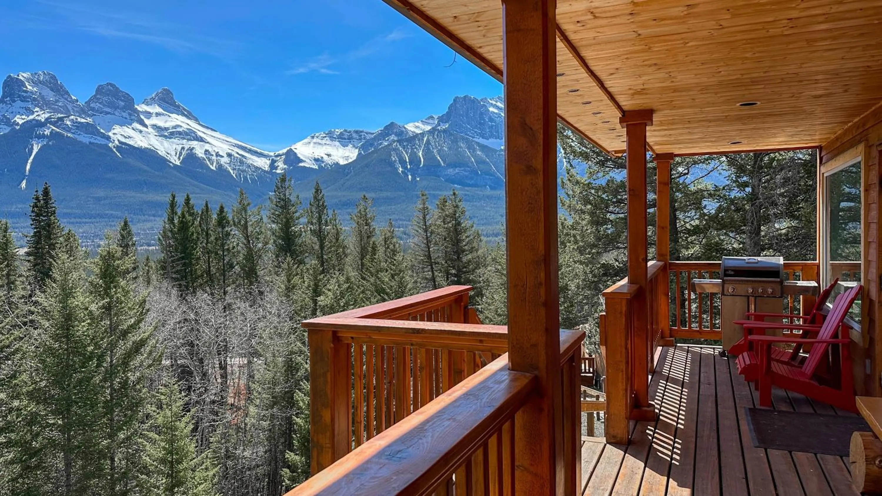 Natural landscape in Canmore Alpine Hostel - Alpine Club of Canada