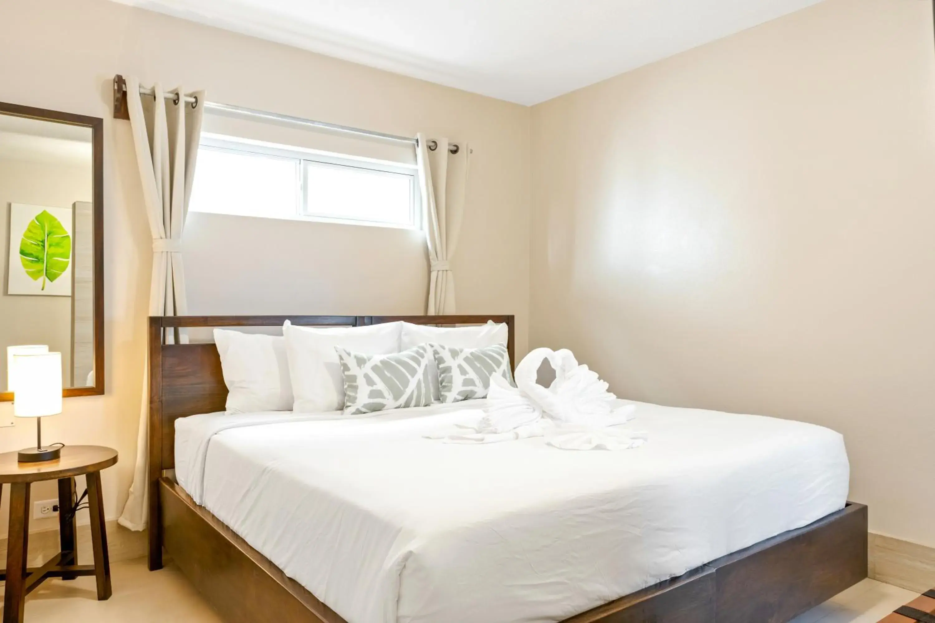 One Bedroom Courtyard Suite in Bananas On The Beach One Bedroom Courtyard Suite in Bananas On The Beach