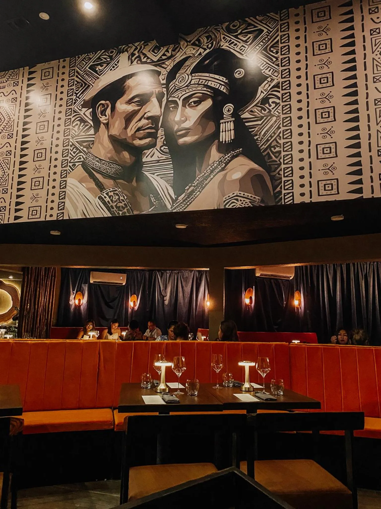 Restaurant/places to eat in Bananas On The Beach