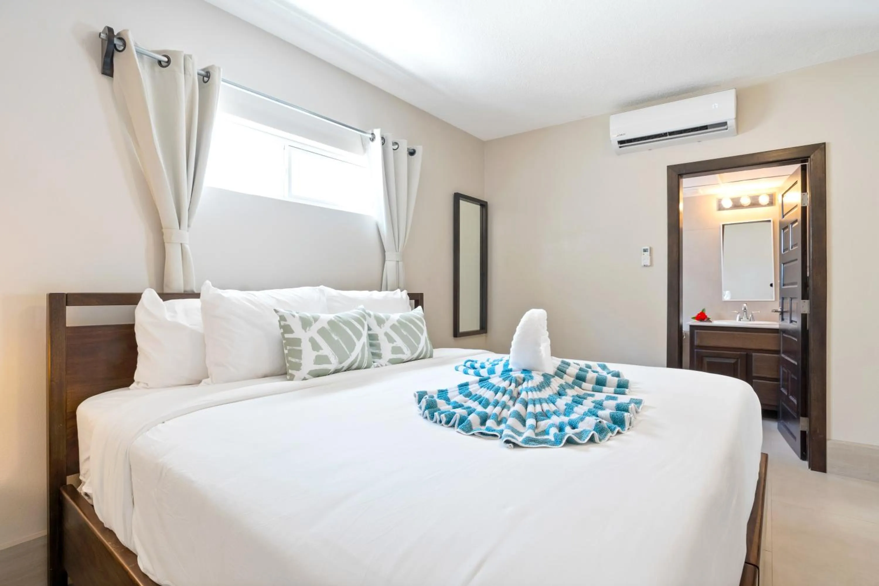 Bedroom, Bed in Bananas On The Beach