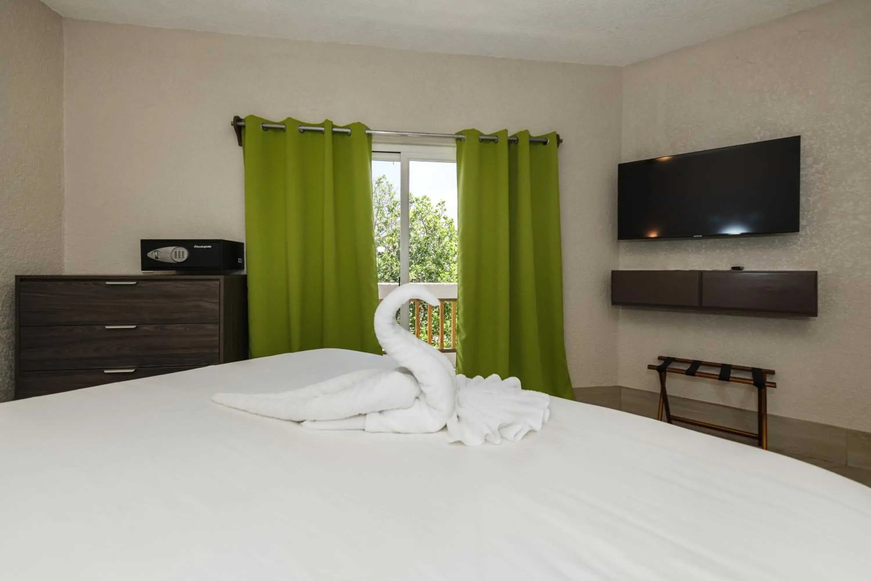 Bedroom, Bed in Bananas On The Beach Bedroom, Bed in Bananas On The Beach