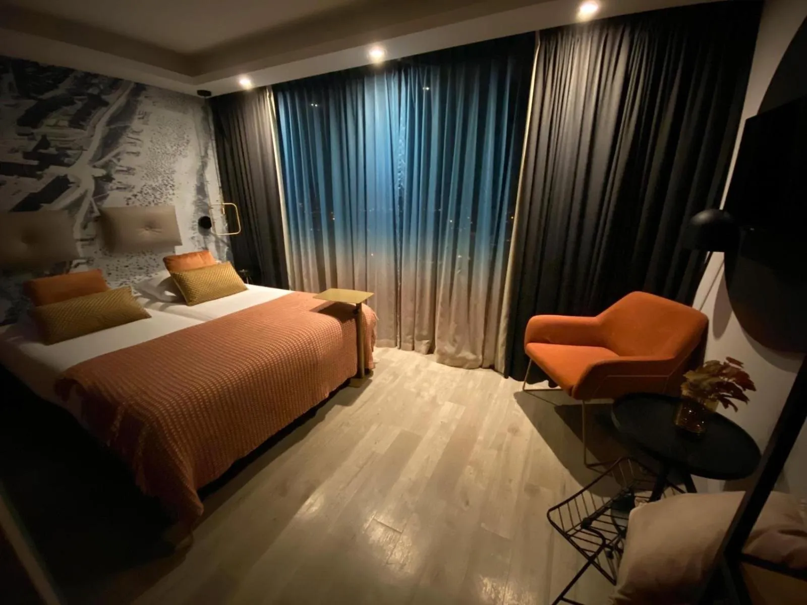 Photo of the whole room, Bed in Palace Hotel Zandvoort