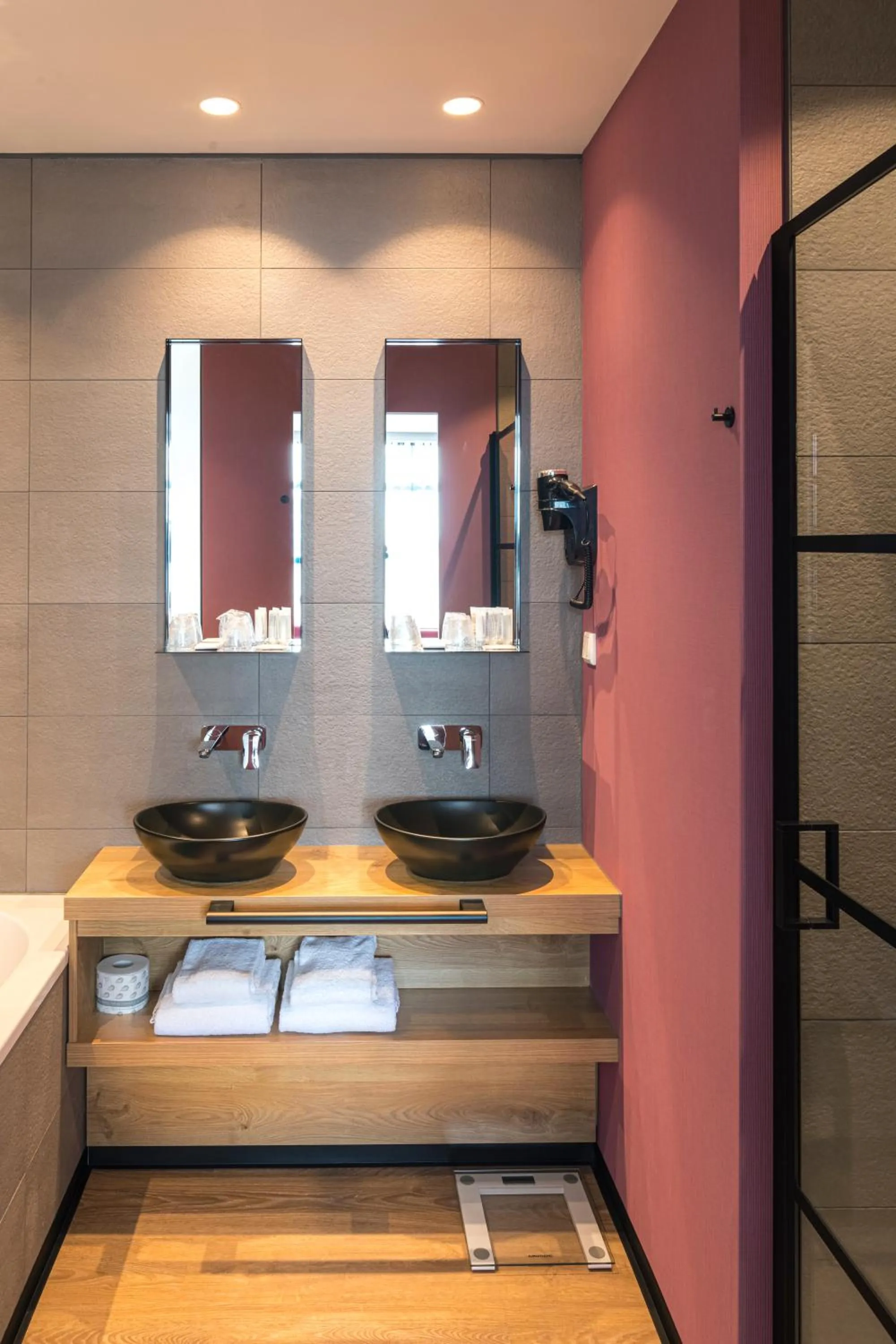 Bathroom in Palace Hotel Zandvoort