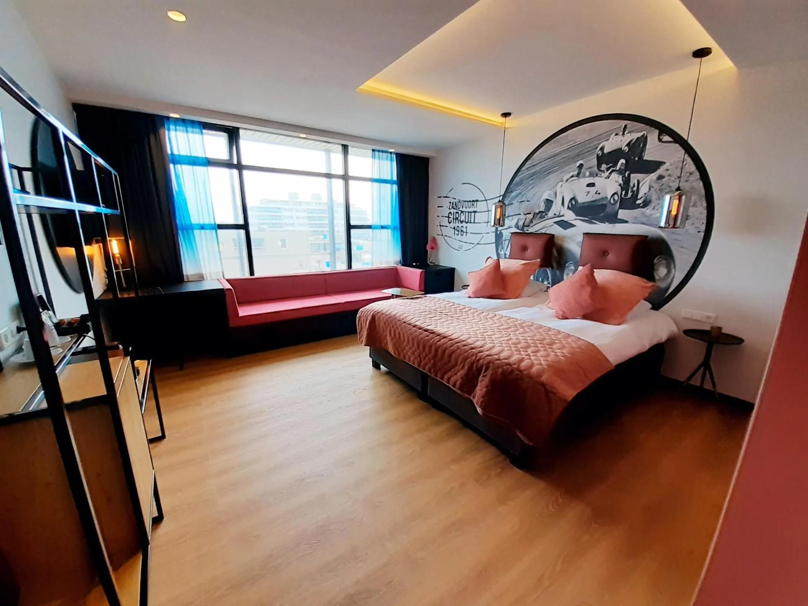 Photo of the whole room, Bed in Palace Hotel Zandvoort