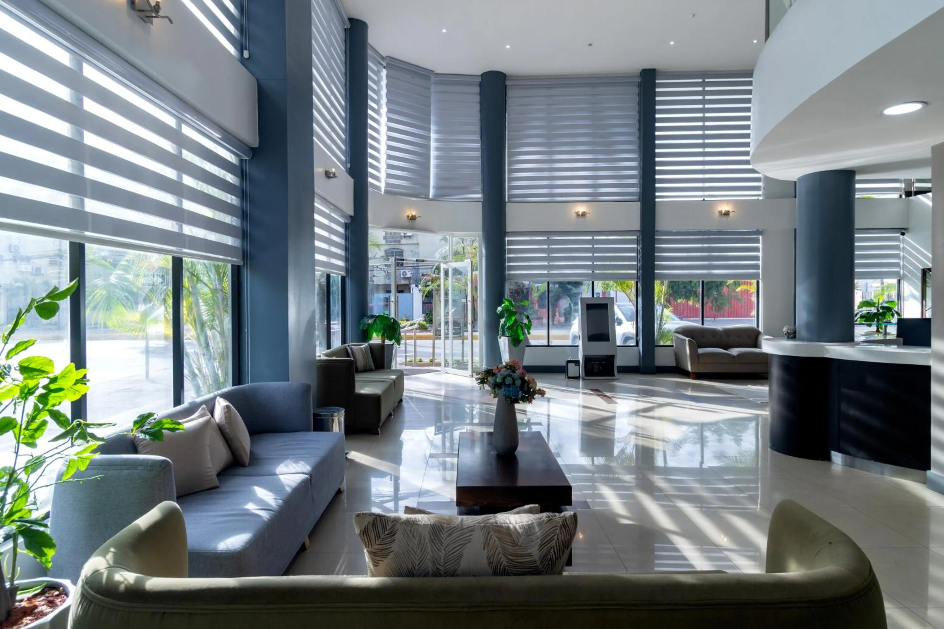 Lobby or reception in Hotel Plaza Monte Carlo