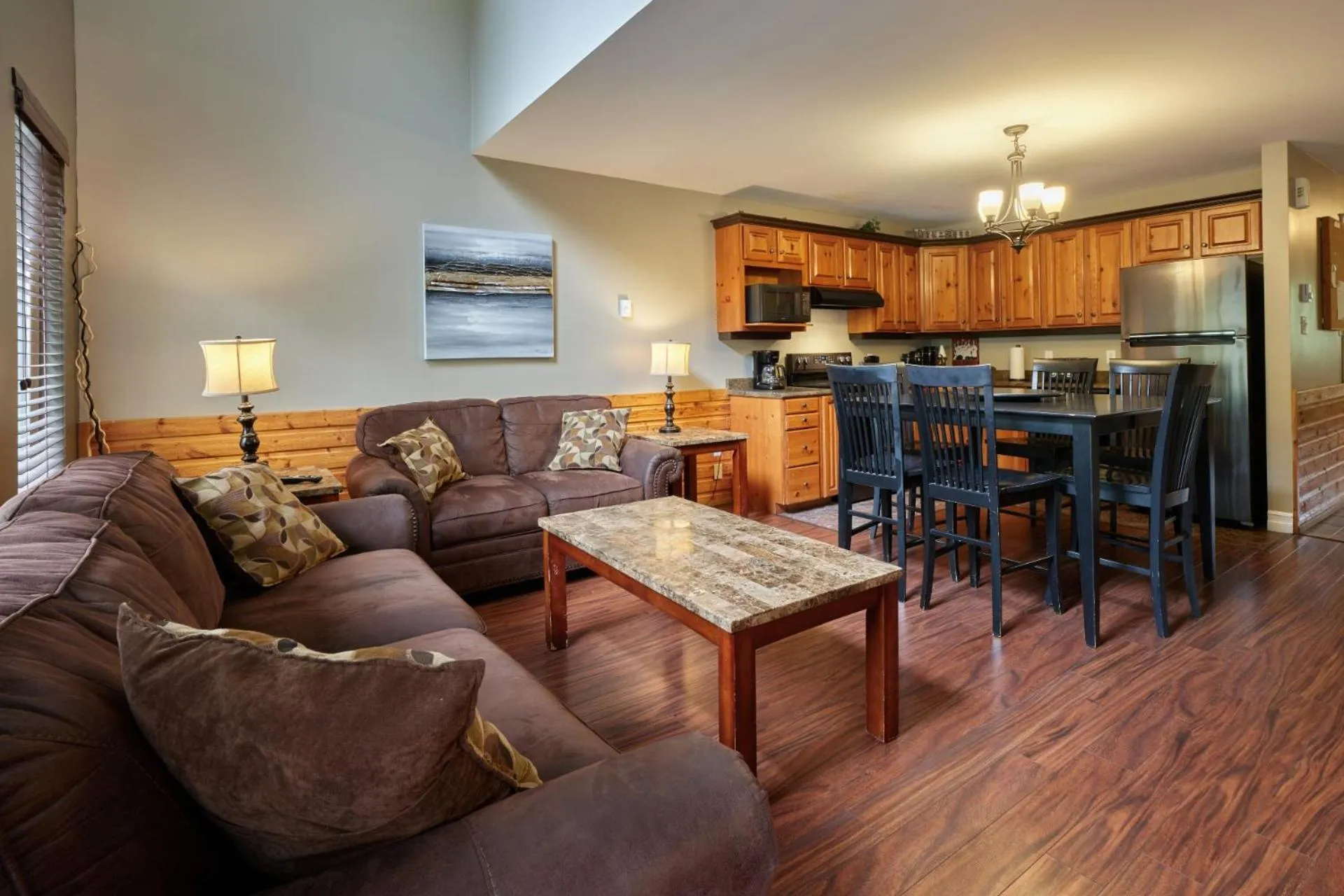 Kitchen or kitchenette in Marblewood Village Resort