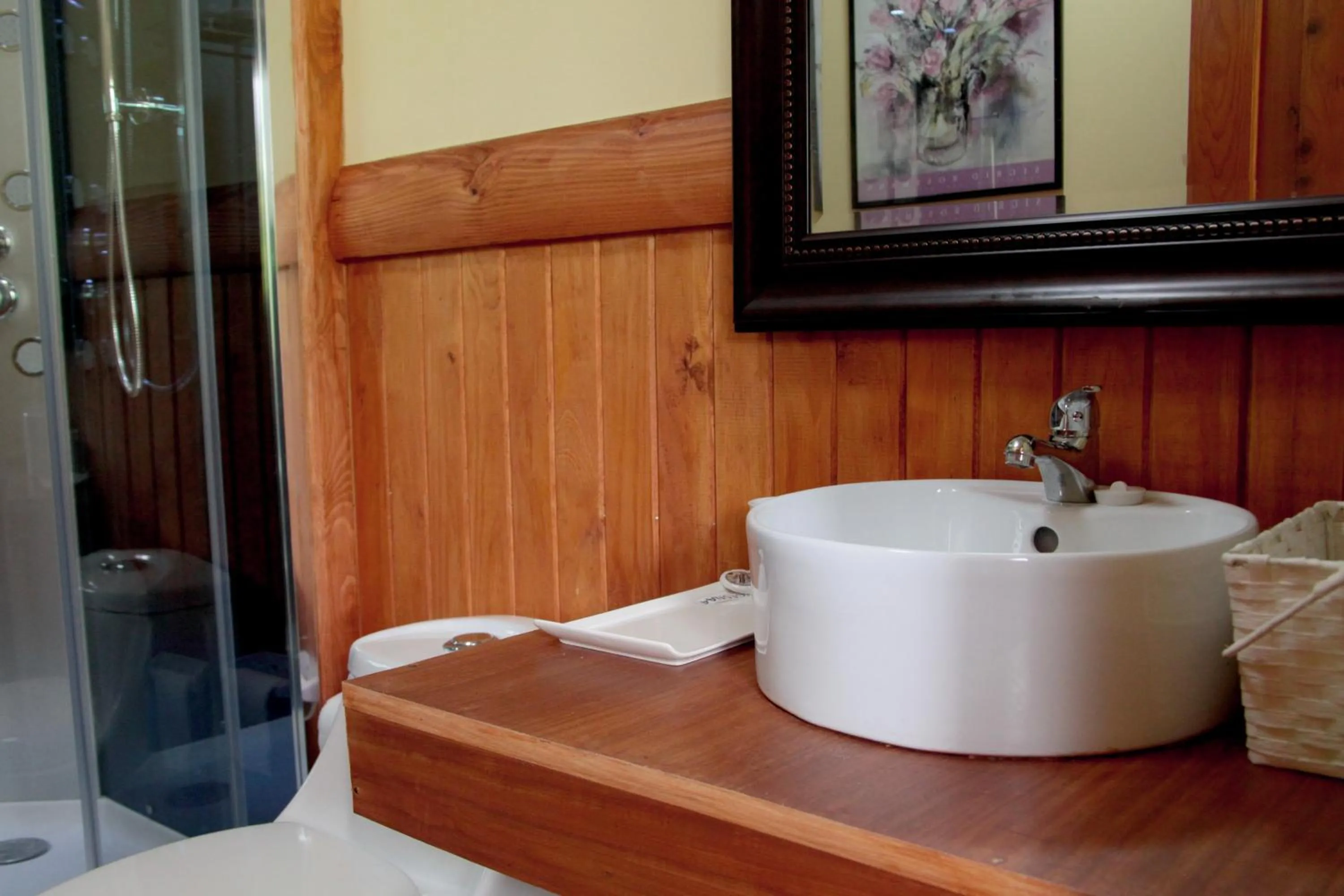 Bathroom in Merken Bed & Breakfast