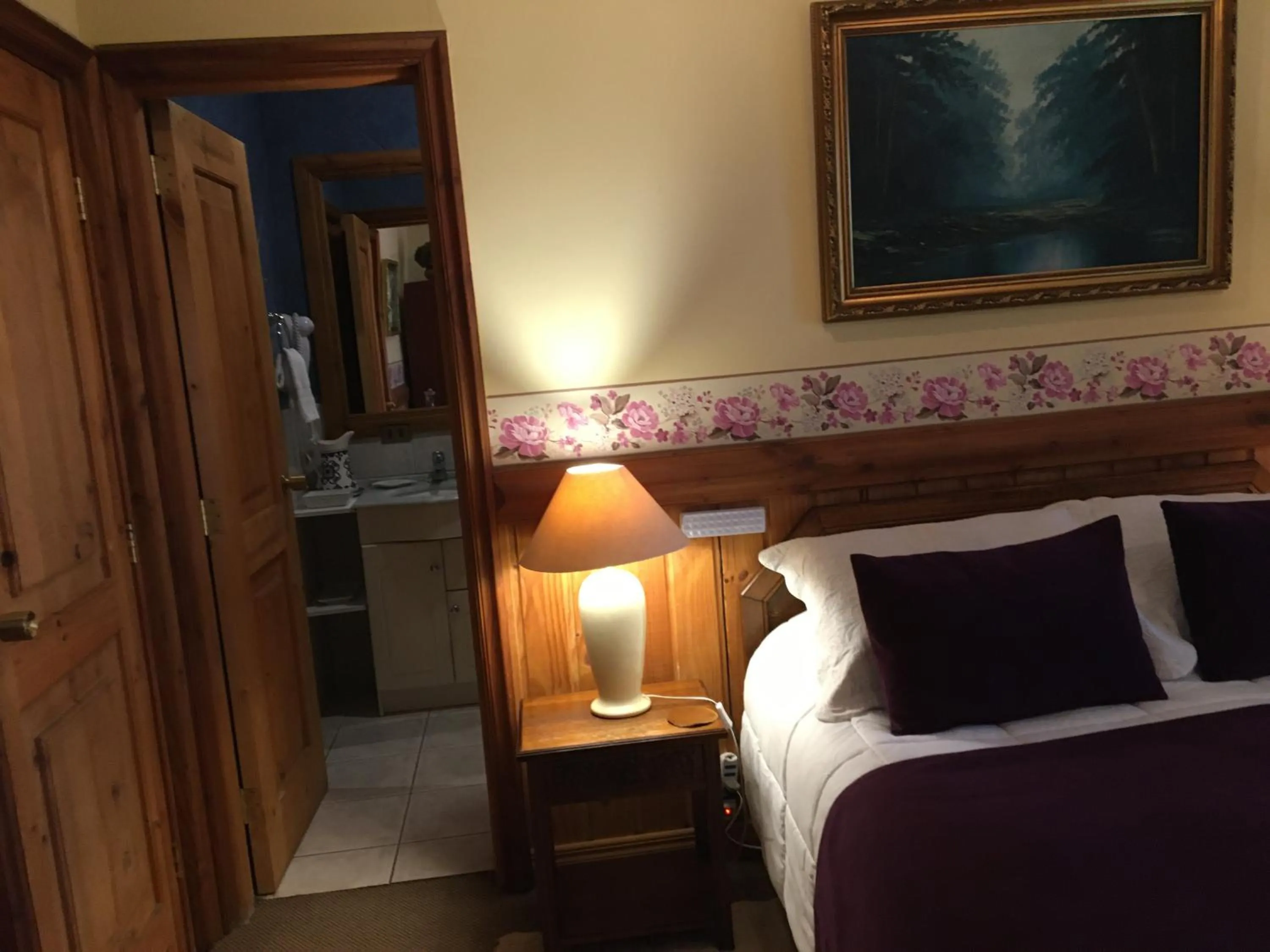 Bed in Merken Bed & Breakfast
