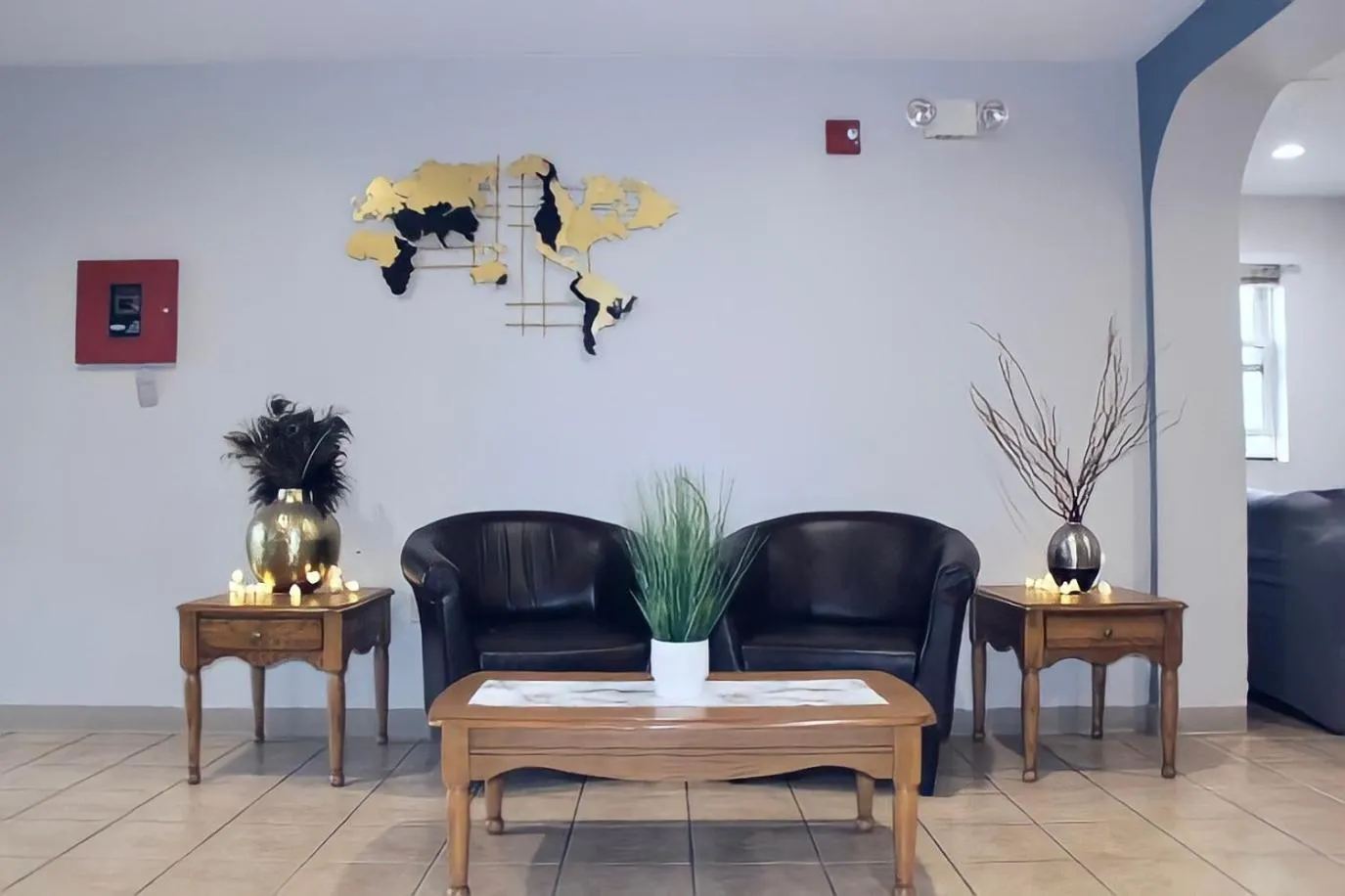 Seating area in AmeriVu Inn And Suites