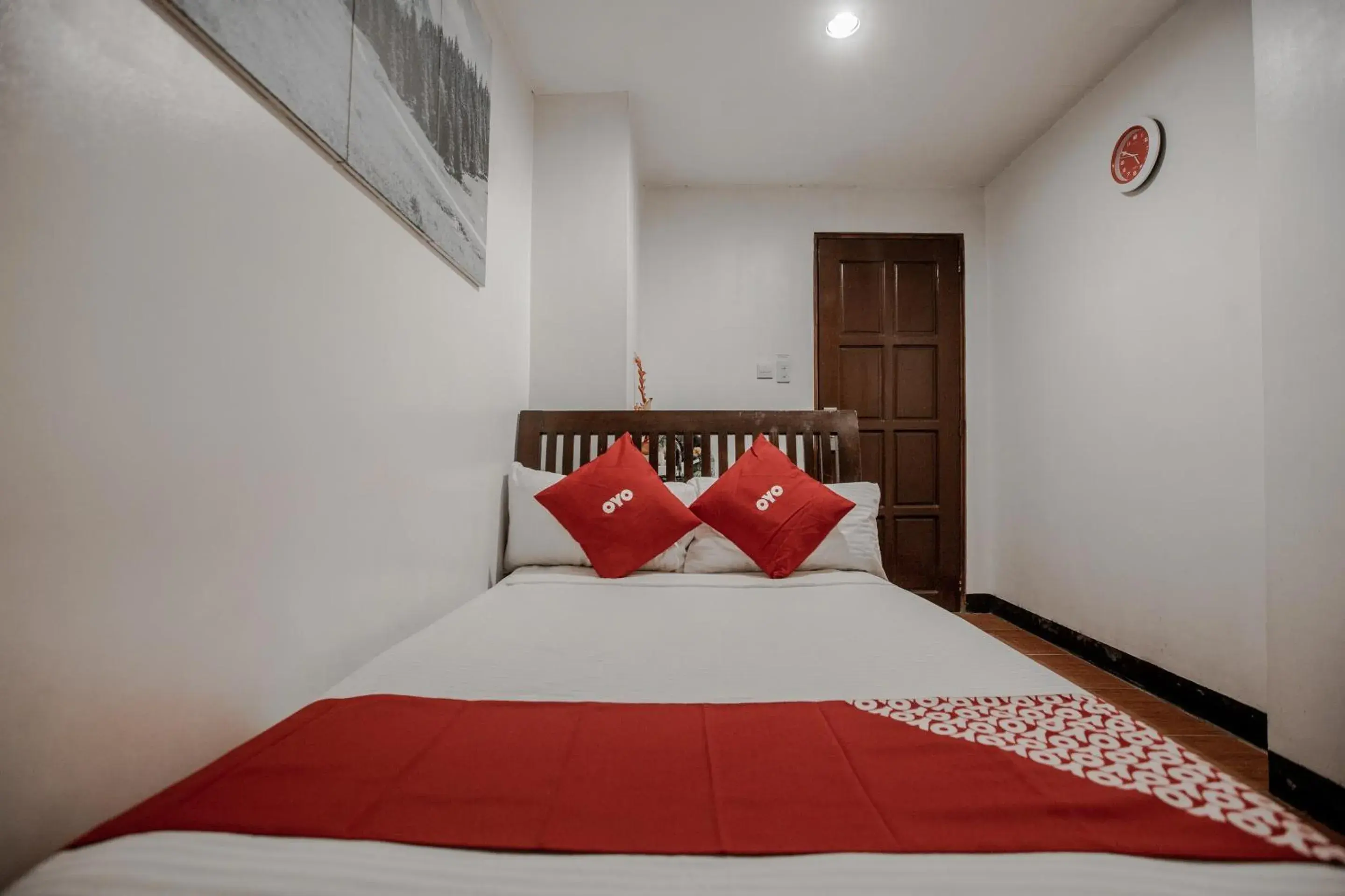 Bedroom, Bed in Super OYO 714 Haeinsa Condotel Bedroom, Bed in Super OYO 714 Haeinsa Condotel