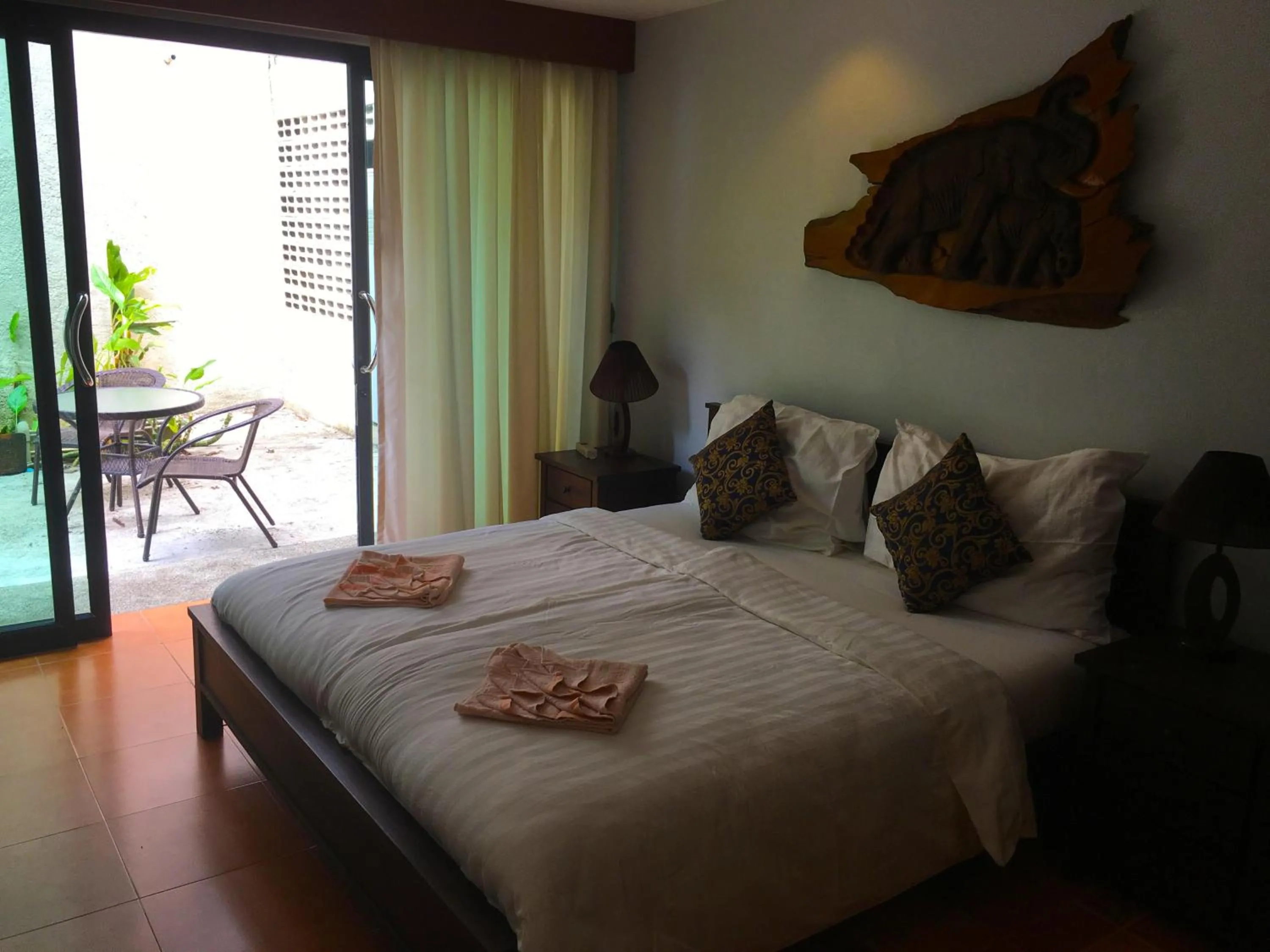 Bed in Penn Sunset Villa 4