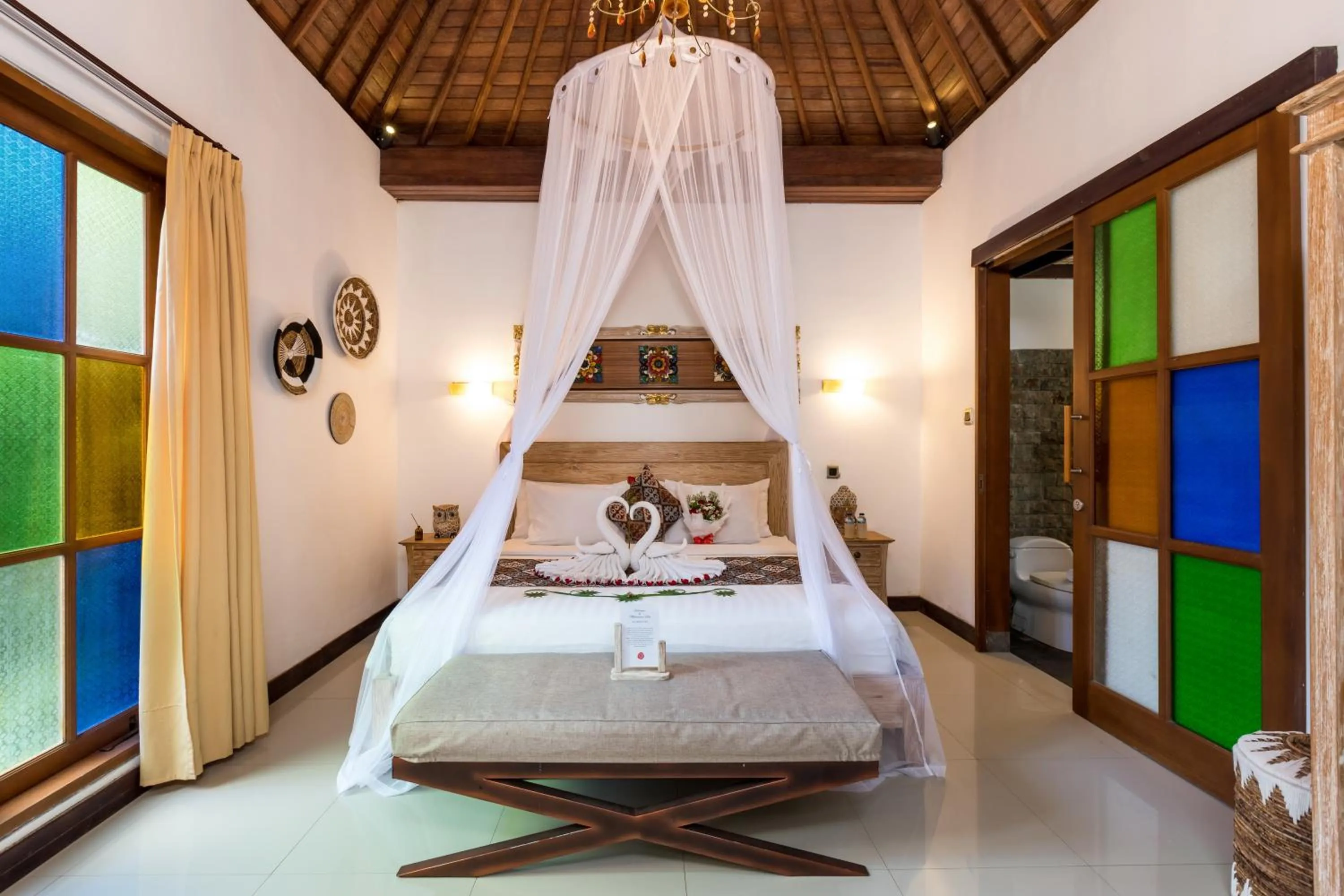 Bed in Ubud Raya Villa