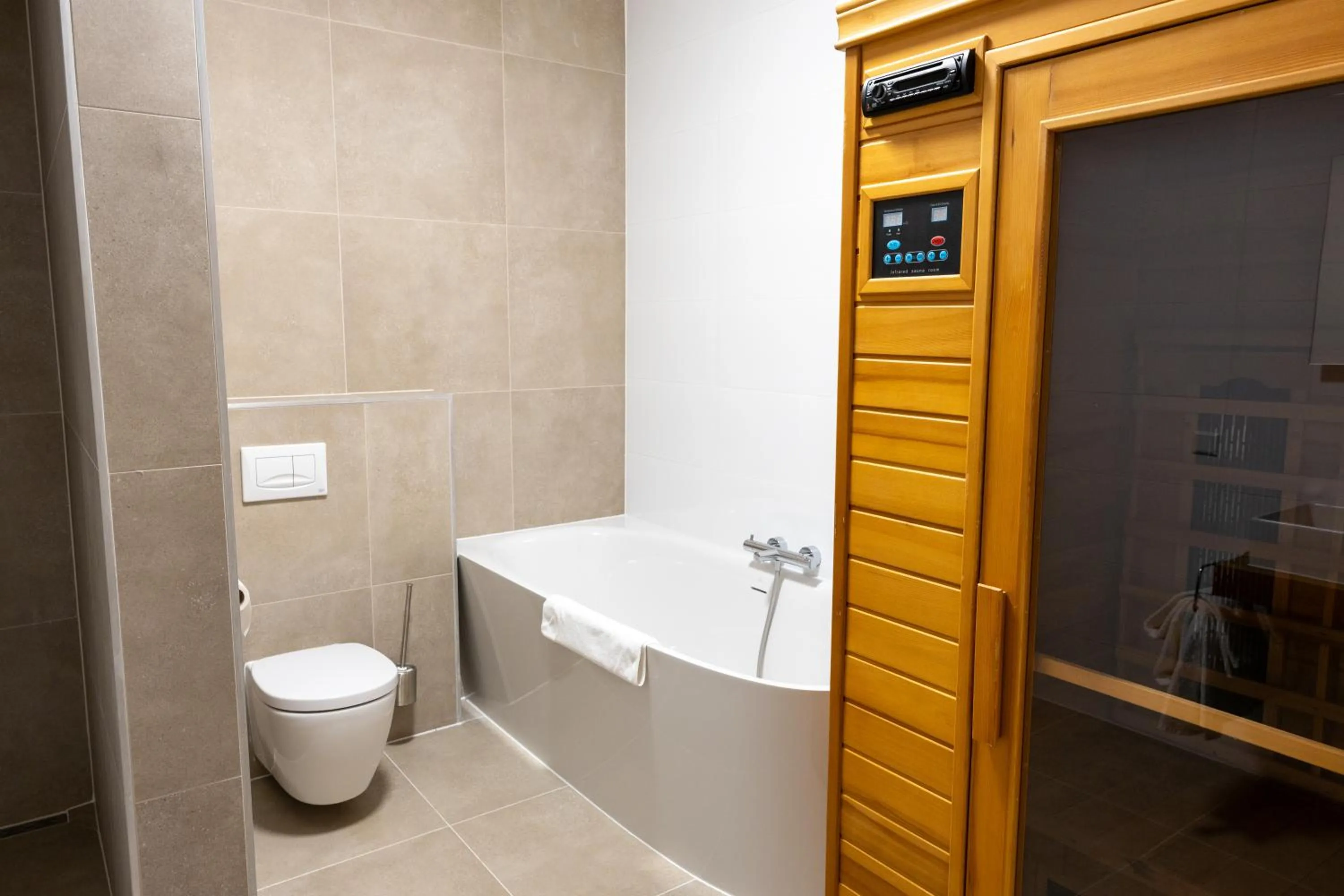 Bathroom in Parkhotel Mastbosch Breda