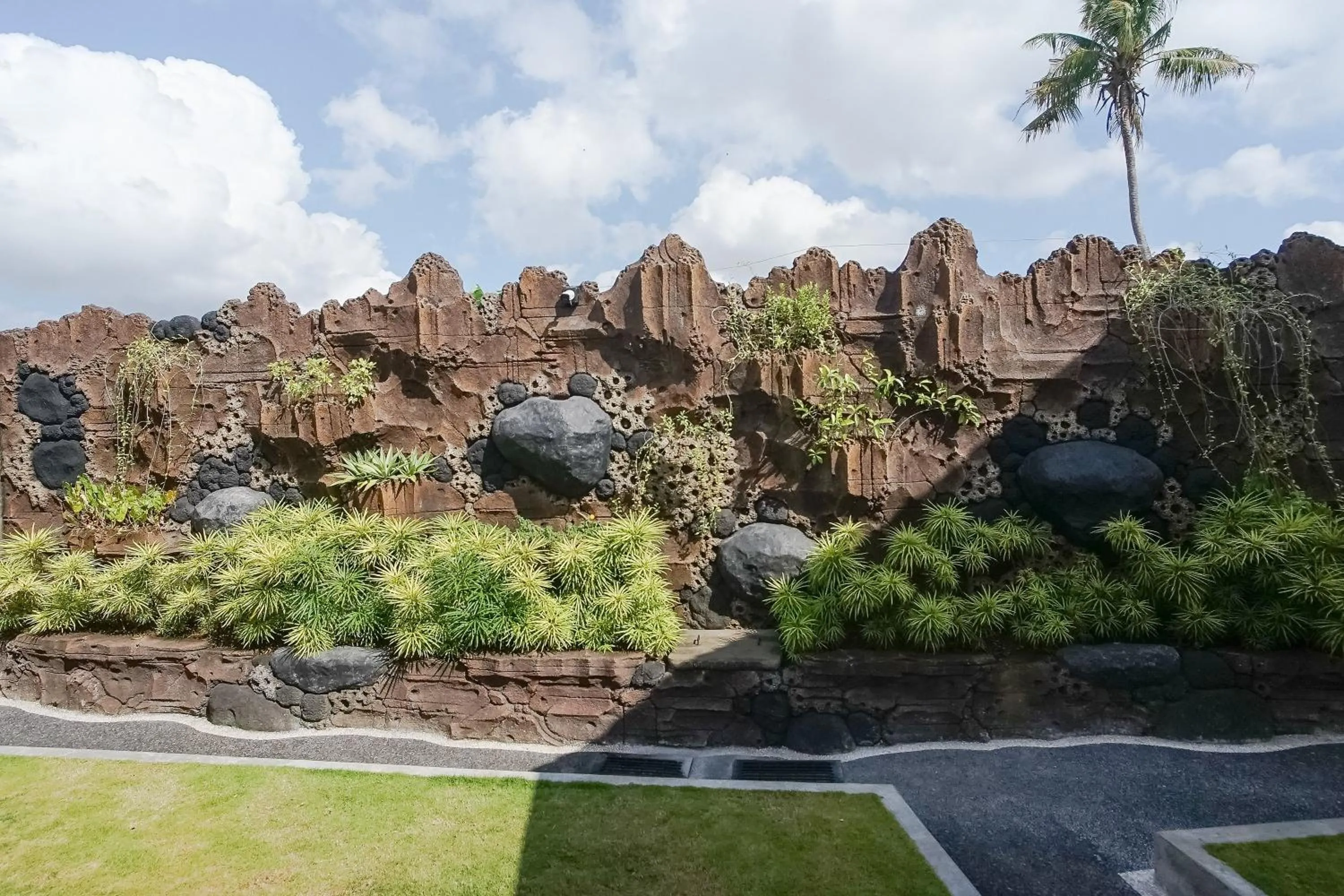 Garden in Maisaba Coliving Cempaka