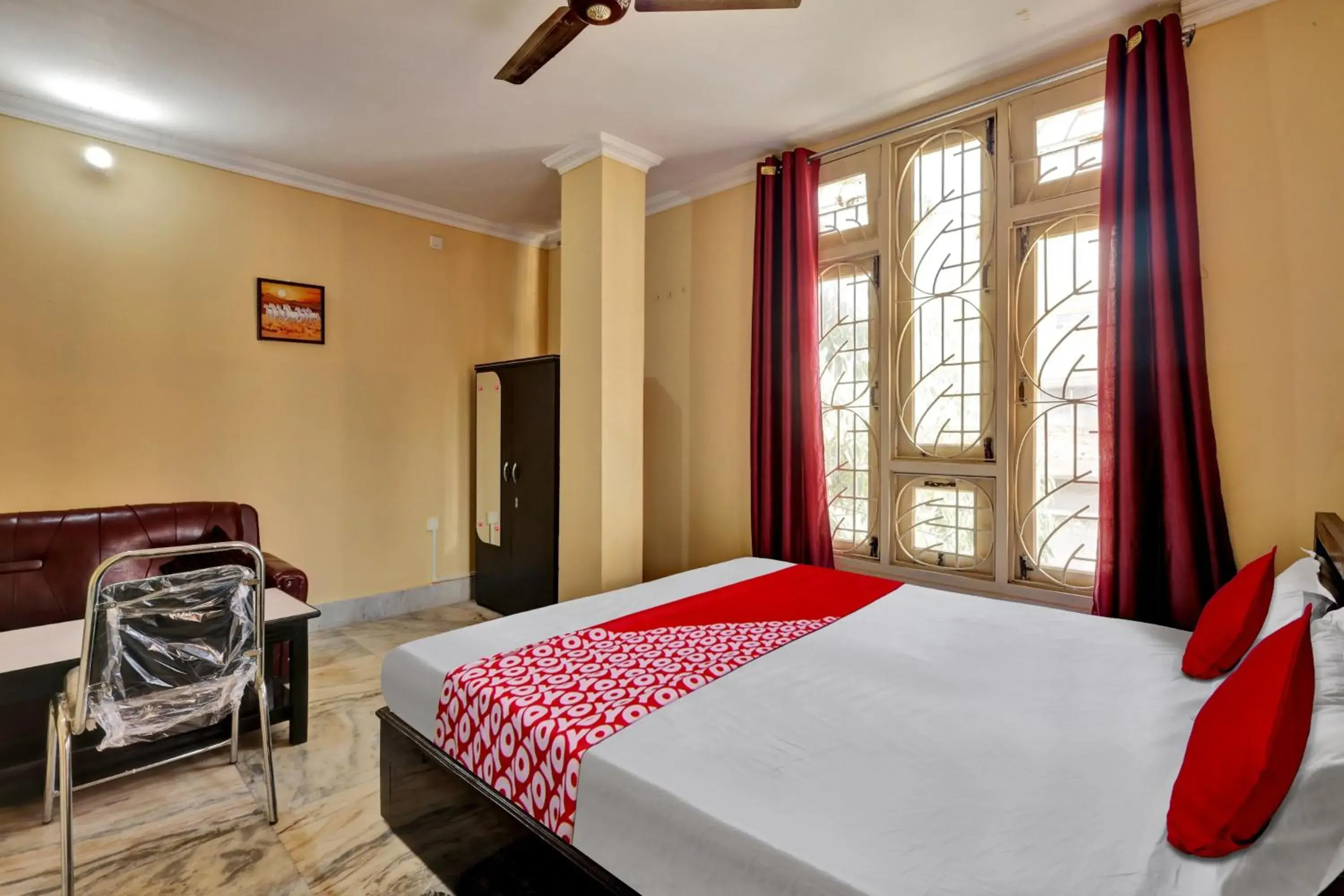 Bedroom, Bed in Hotel O Metro Guest House Bedroom, Bed in Hotel O Metro Guest House