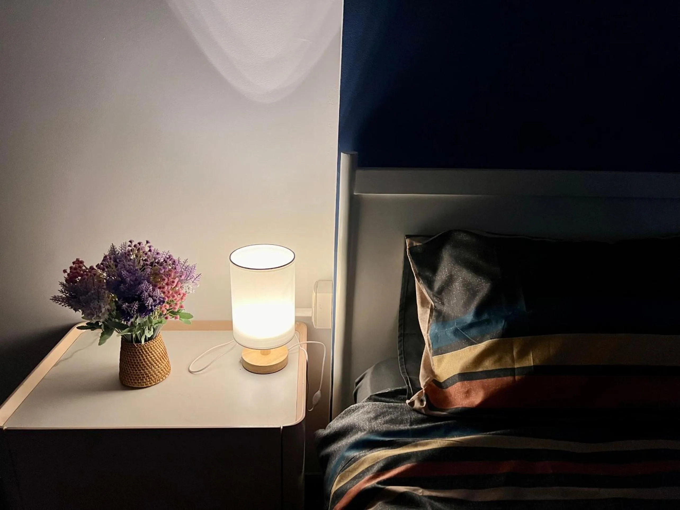 Bed in UPhoenix Home- HaDo Centrosa Garden