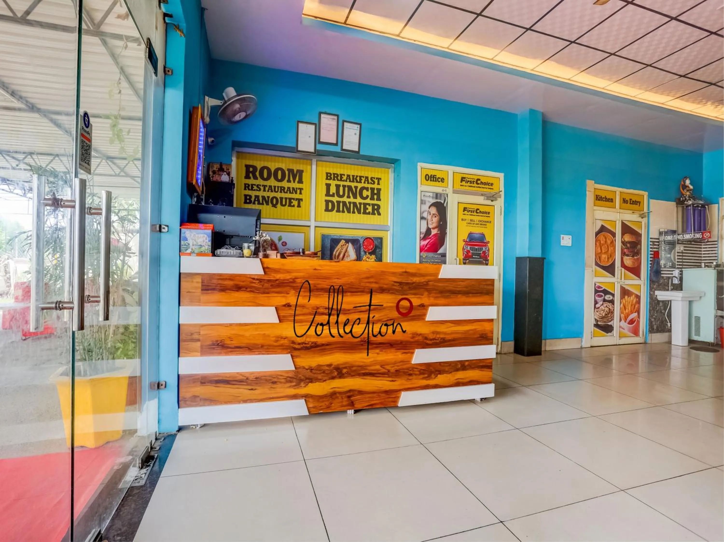 Lobby or reception in Collection O Mukur Hotel And Restaurant