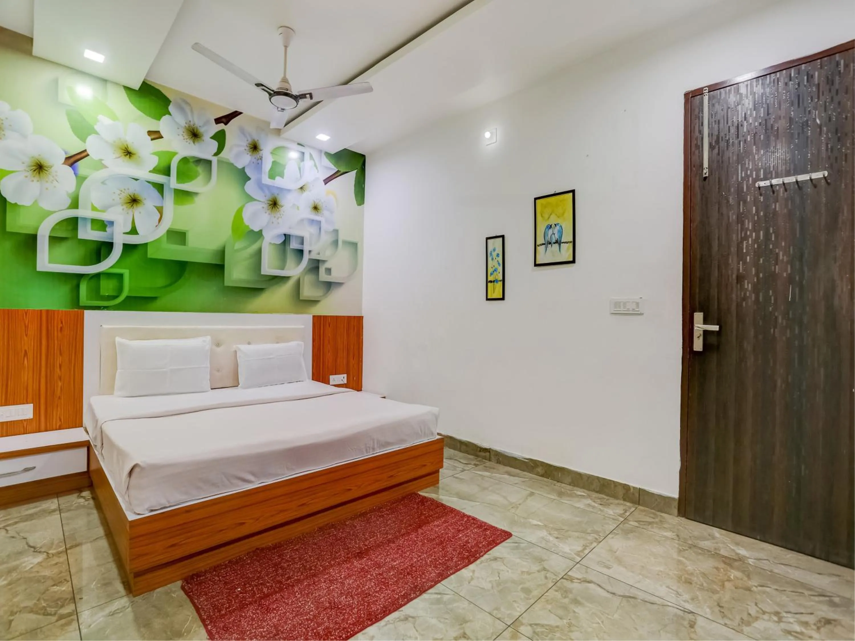 Bedroom, Bed in Collection O Mukur Hotel And Restaurant