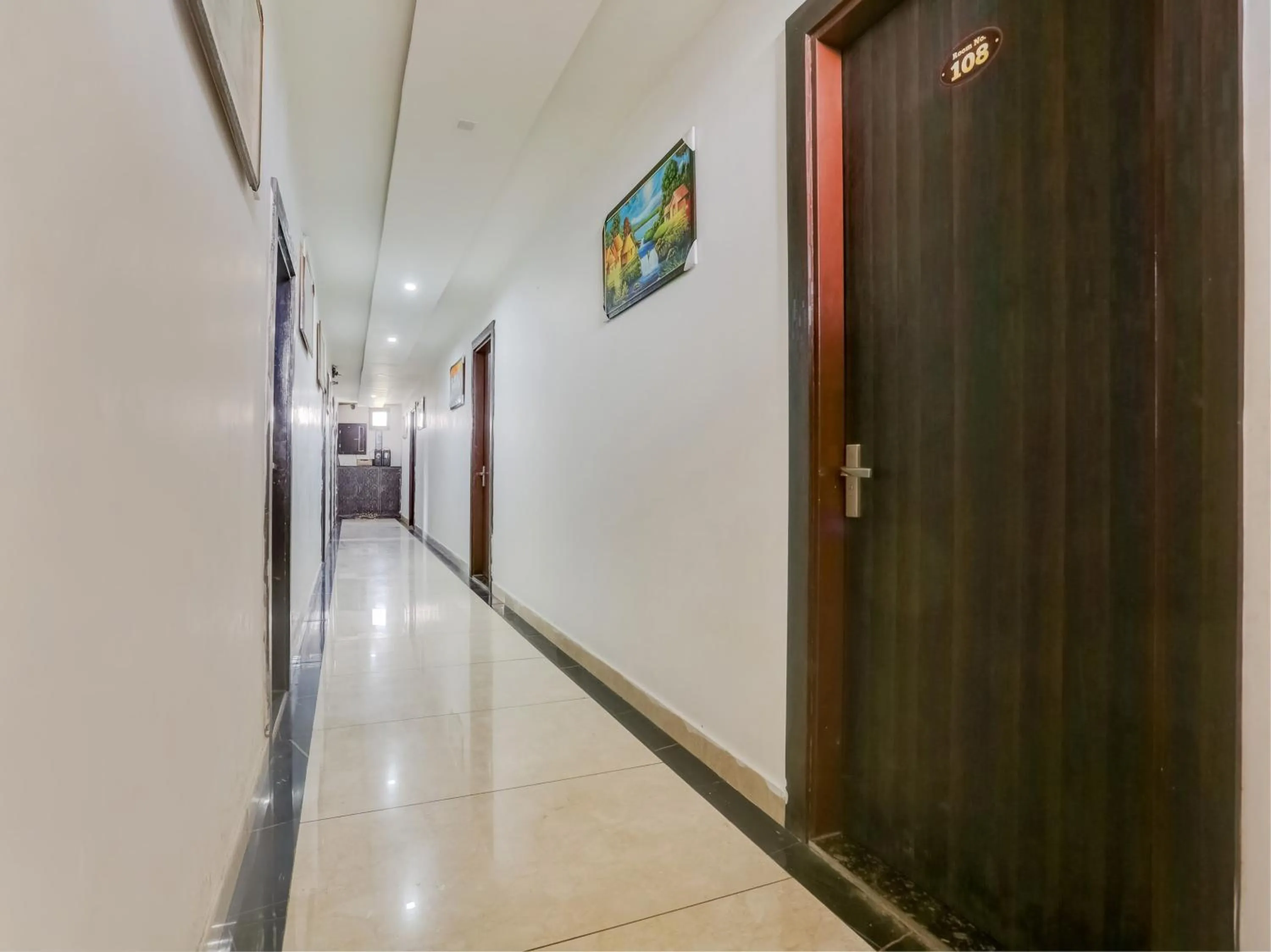 Lobby or reception in Collection O Mukur Hotel And Restaurant