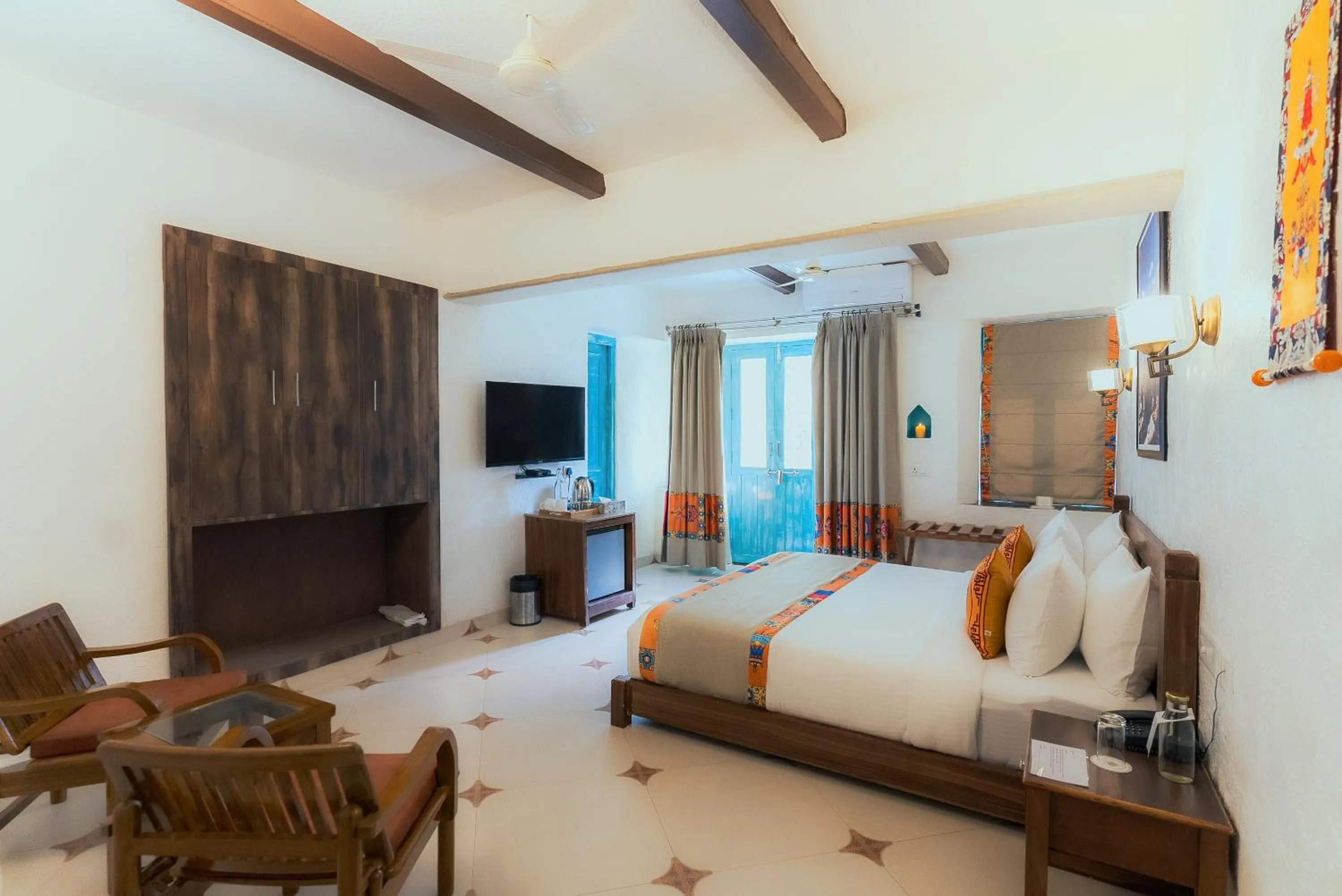 Photo of the whole room, Bed in Tree of Life Birdsong Chalets , Dharamshala