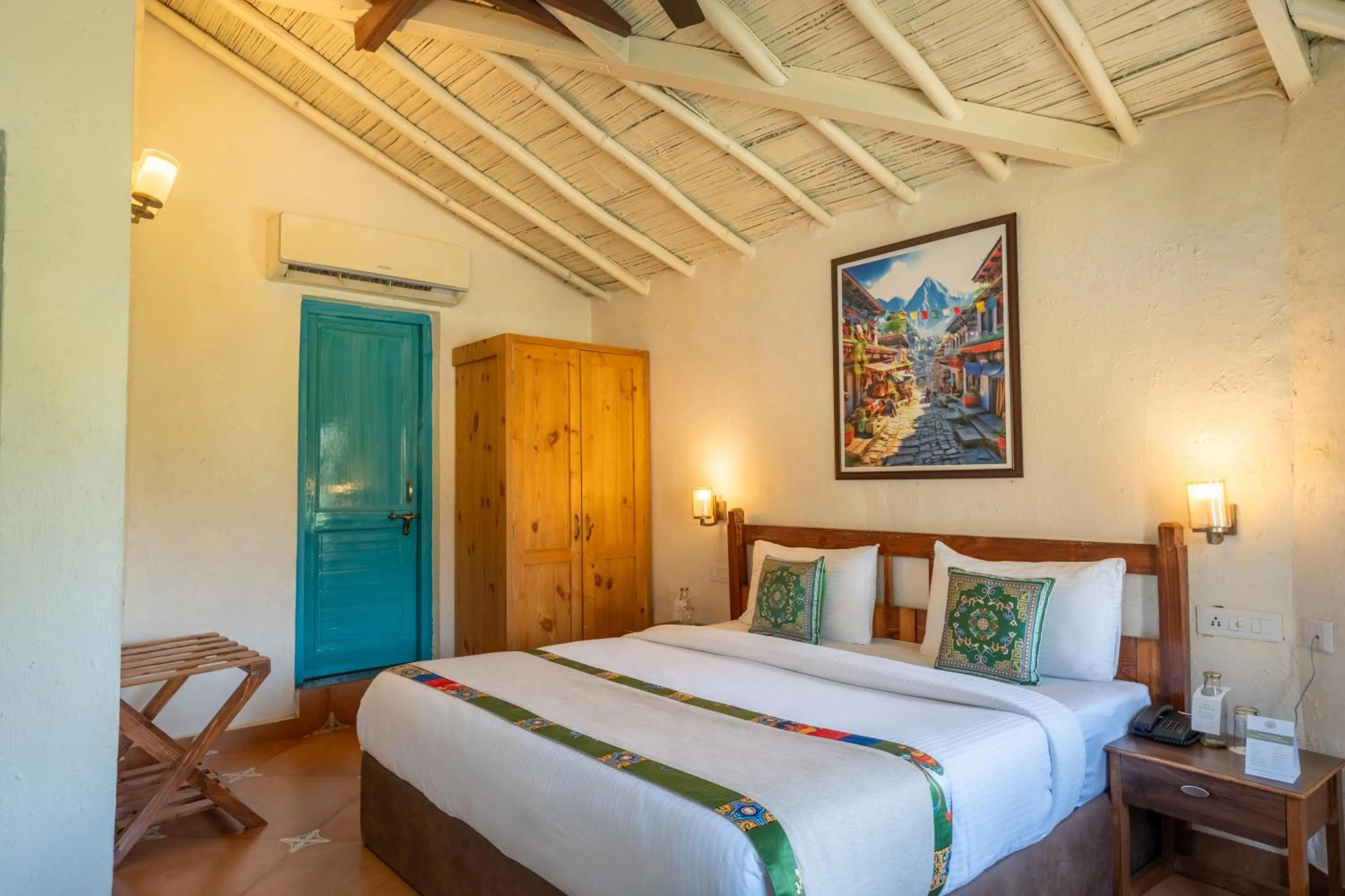 Bedroom, Bed in Tree of Life Birdsong Chalets , Dharamshala