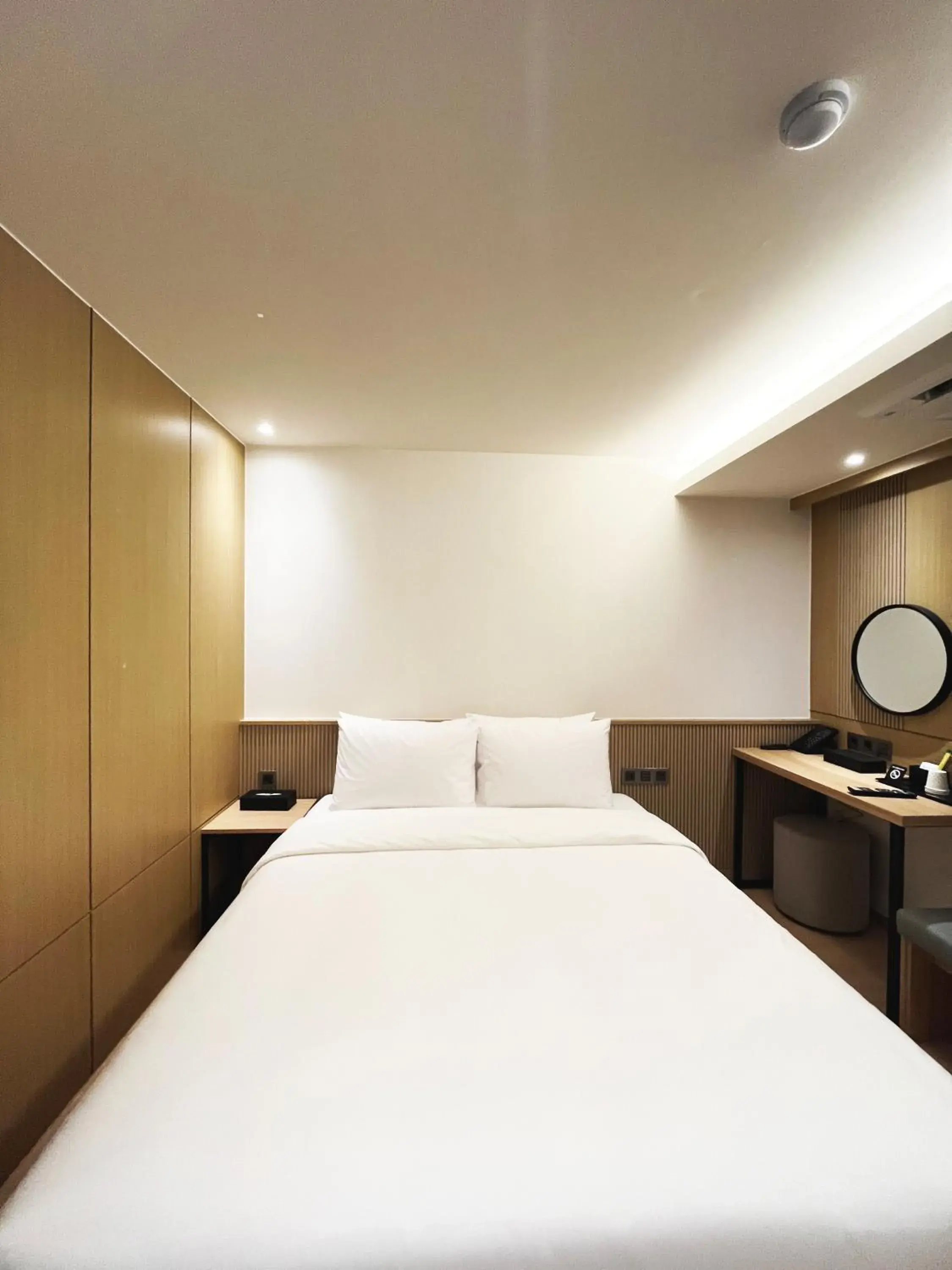 Property building, Bed in The Van Stay Property building, Bed in The Van Stay