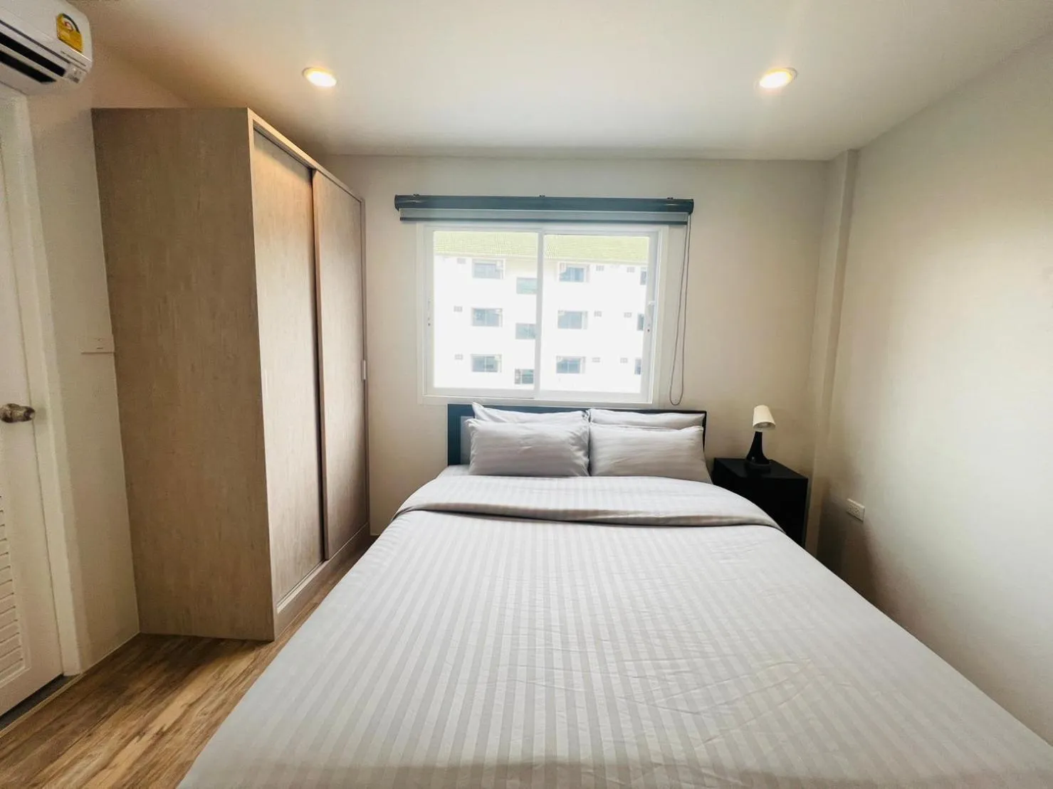 Photo of the whole room, Bed in Aree House Poshtel