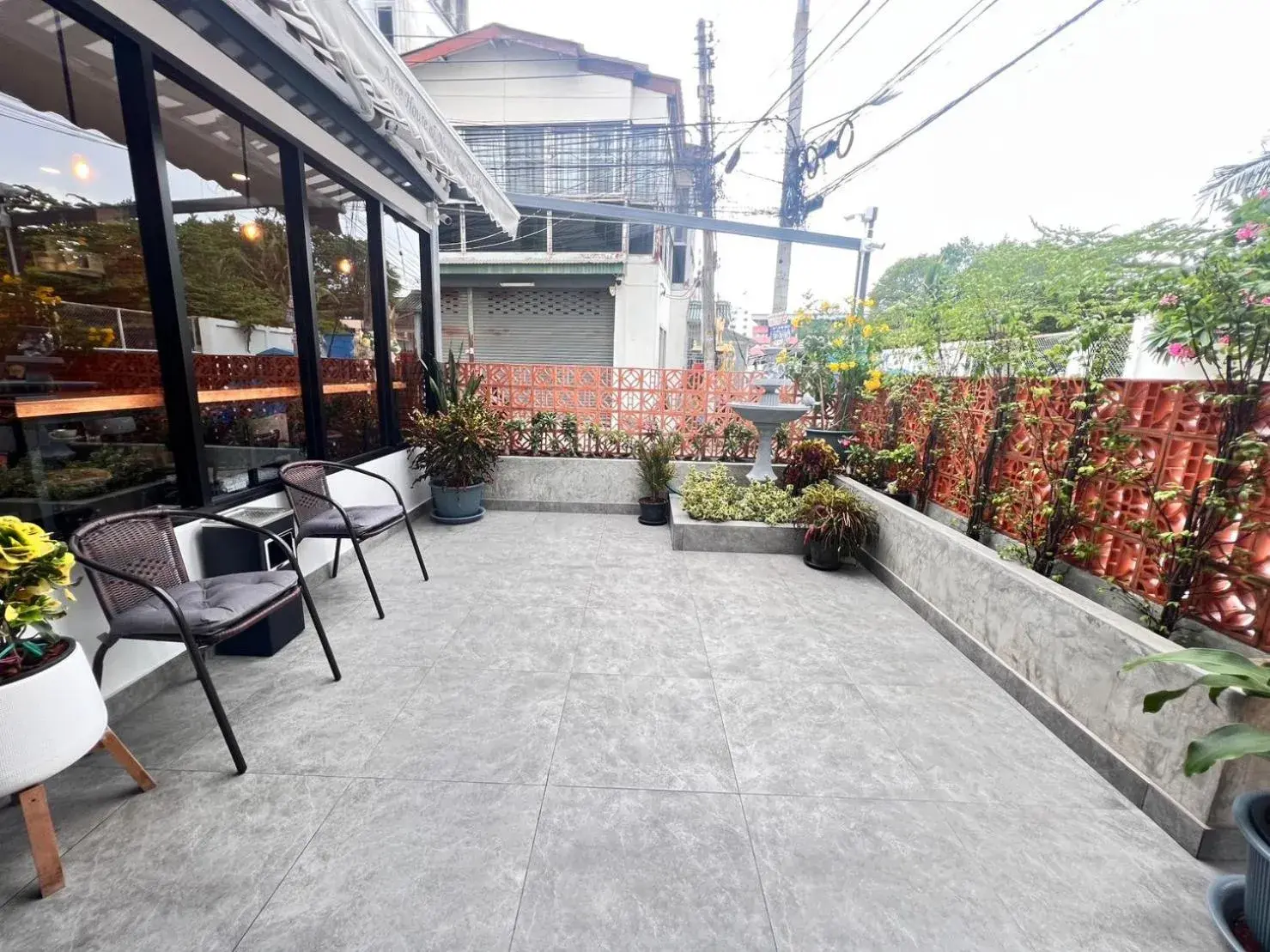 Lounge or bar in Aree House Poshtel Lounge or bar in Aree House Poshtel