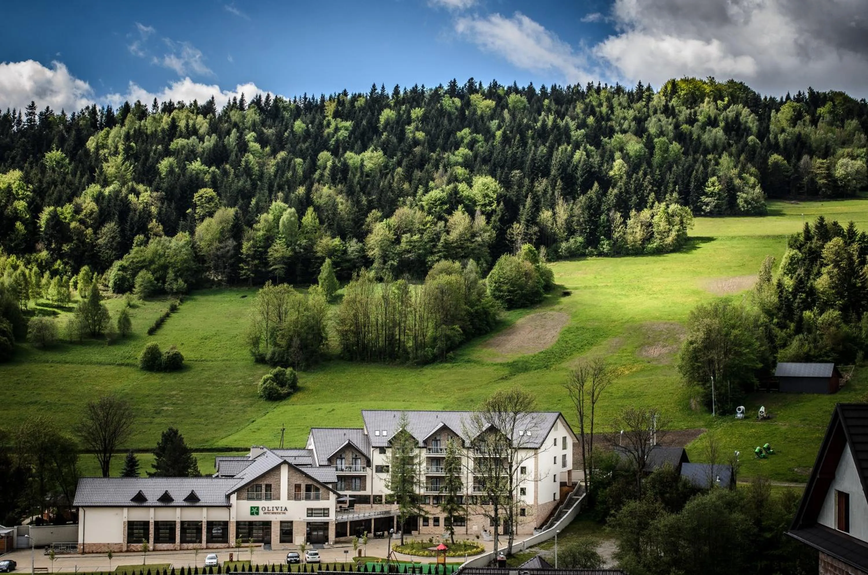 Facade/entrance in Hotel Olivia Medical SPA