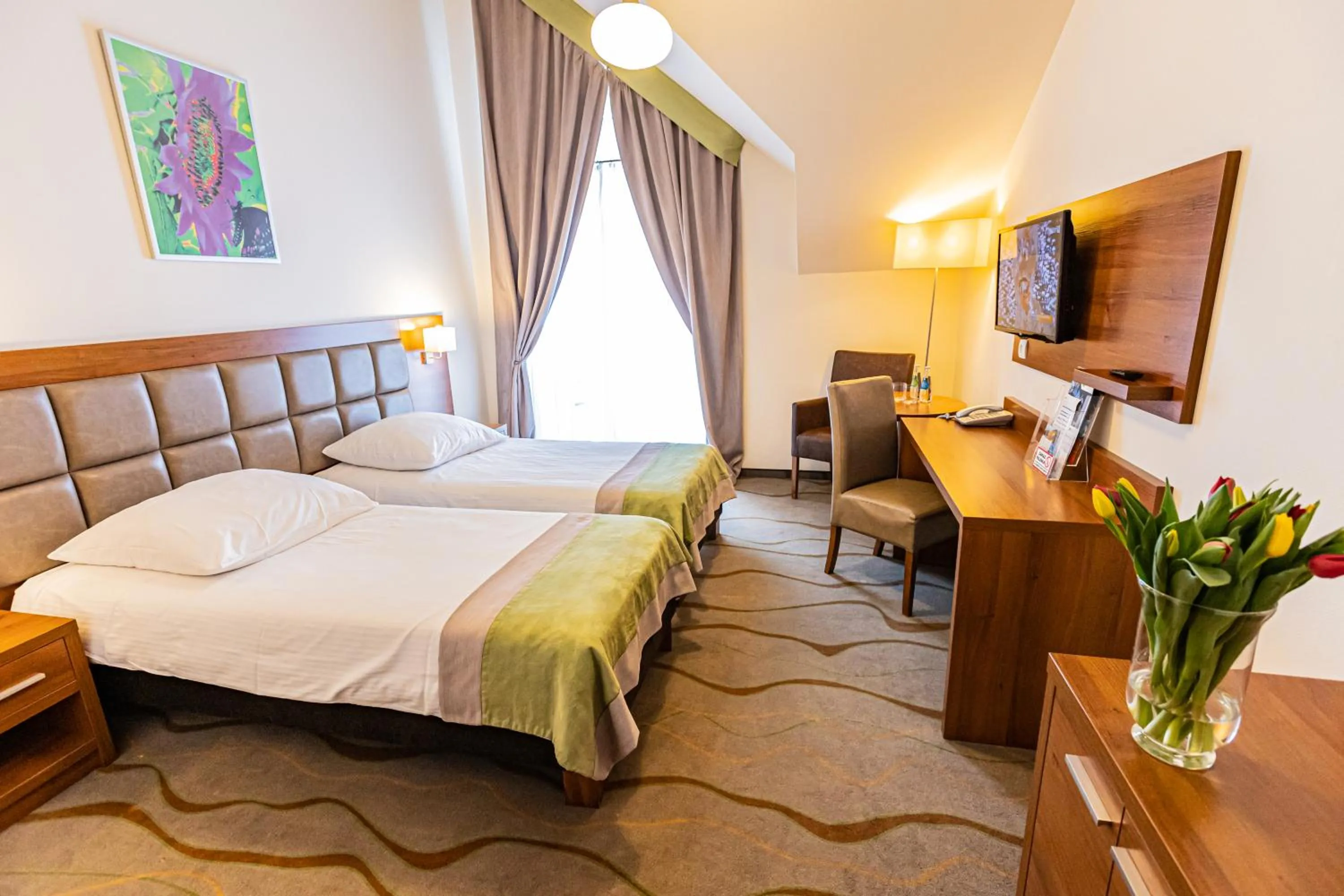 Bed in Hotel Olivia Medical SPA