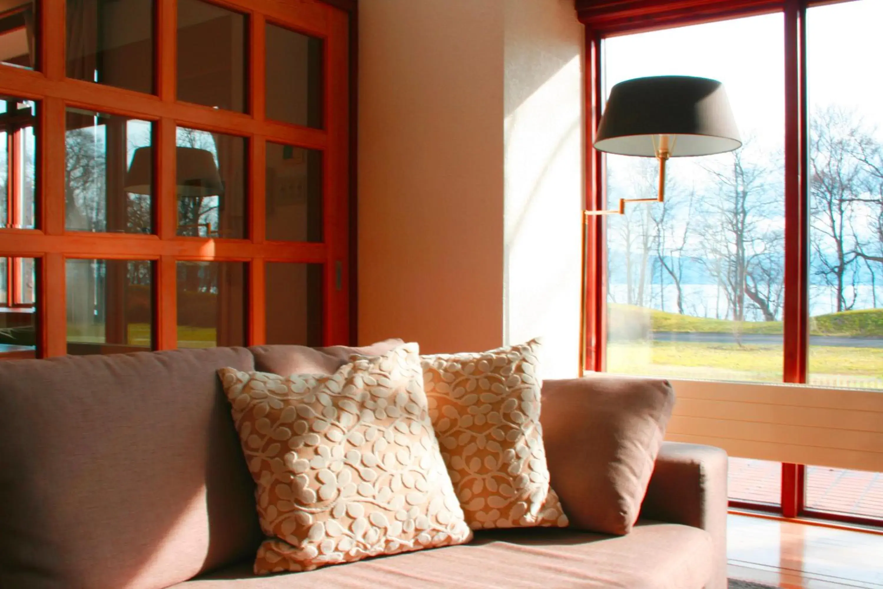 Living room in Lakehouse At Toyako Living room in Lakehouse At Toyako