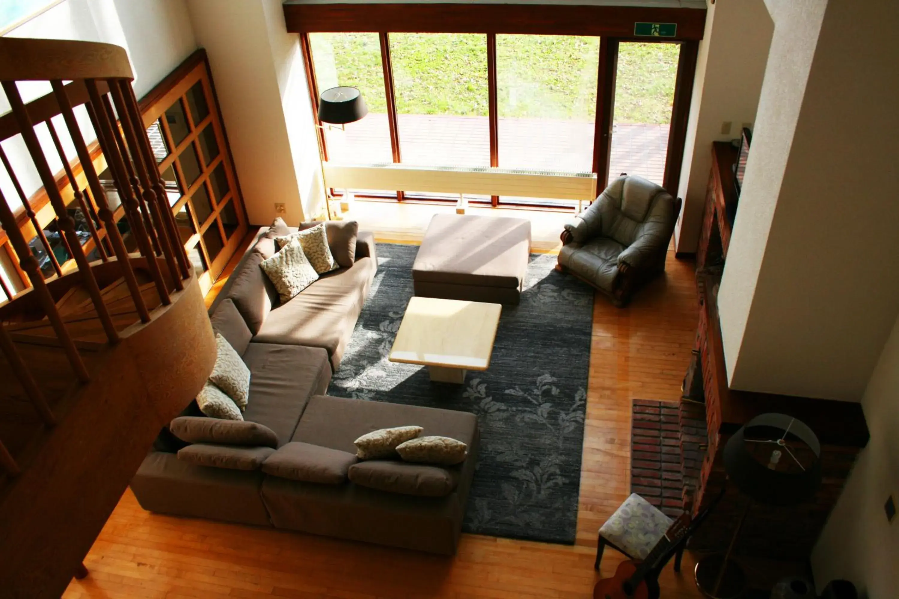 Living room in Lakehouse At Toyako Living room in Lakehouse At Toyako