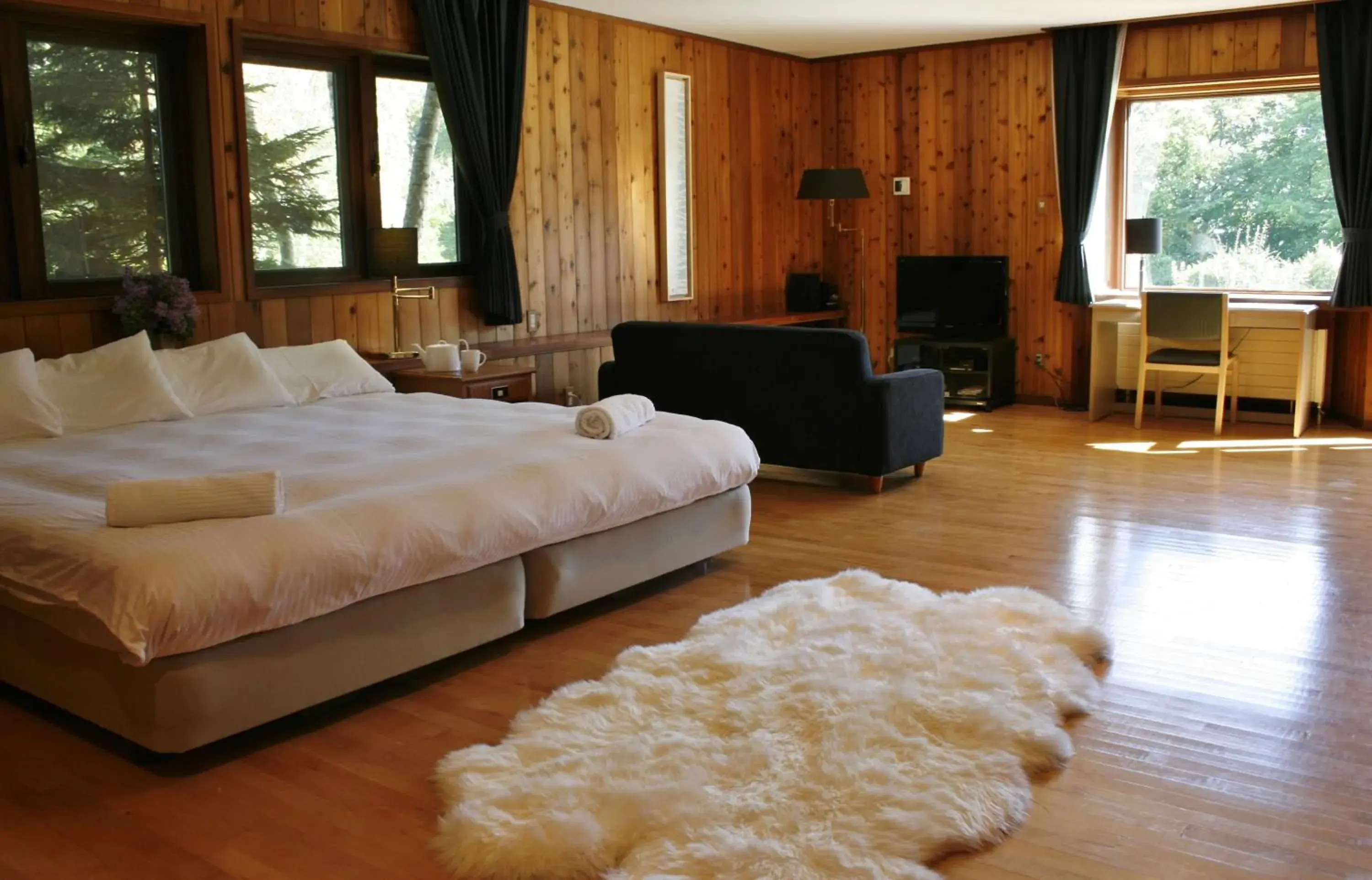 Bedroom, Bed in Lakehouse At Toyako Bedroom, Bed in Lakehouse At Toyako