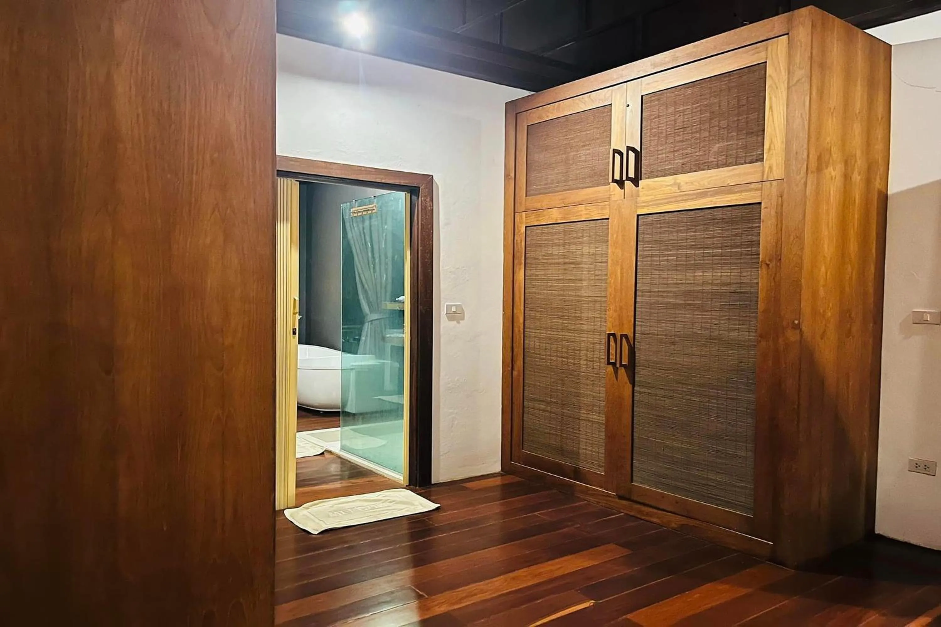 Bedroom in SS pool villa hills