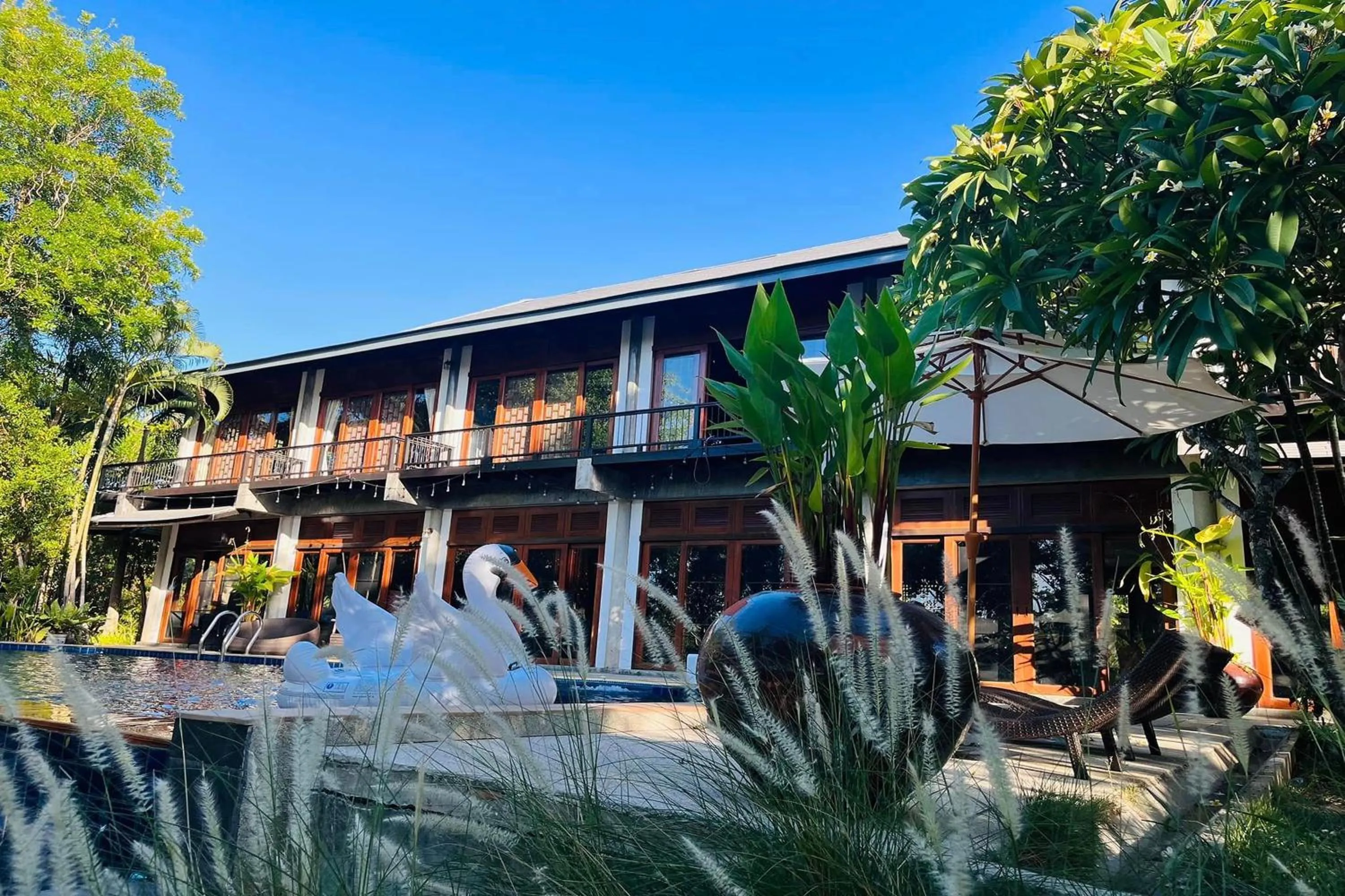 Garden view in SS pool villa hills